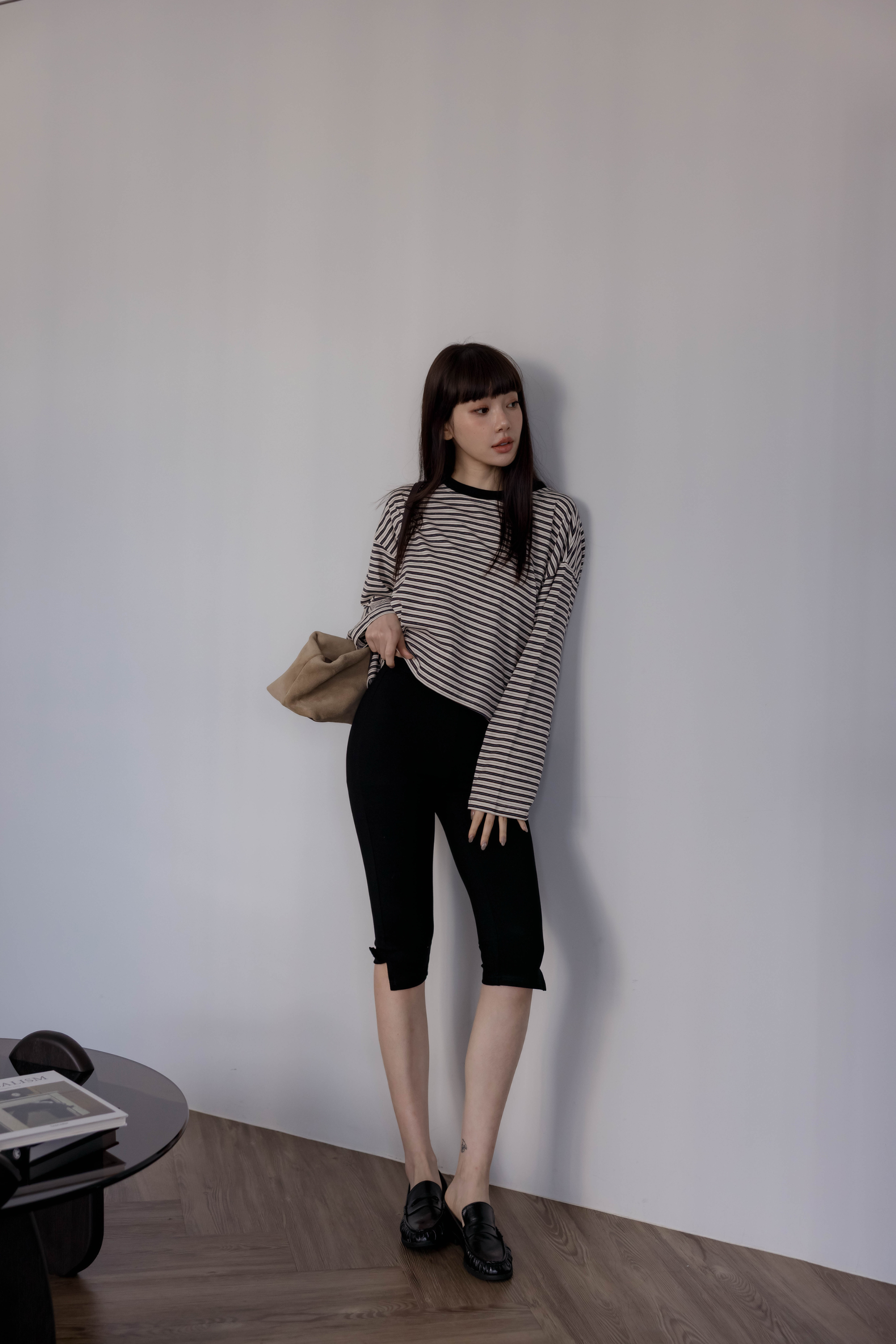 (預購)#AT35 不能沒有的開衩卡布里褲#版型偏小