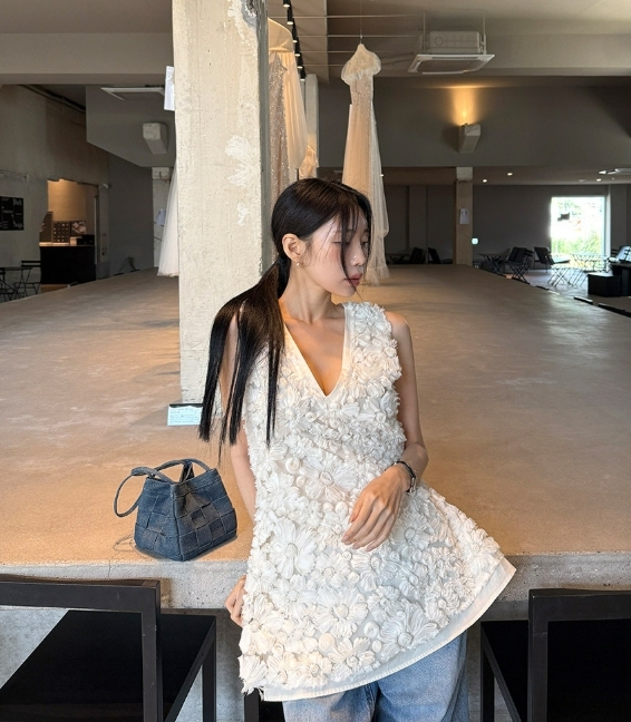 甜美性感 立體勾花背心洋裝