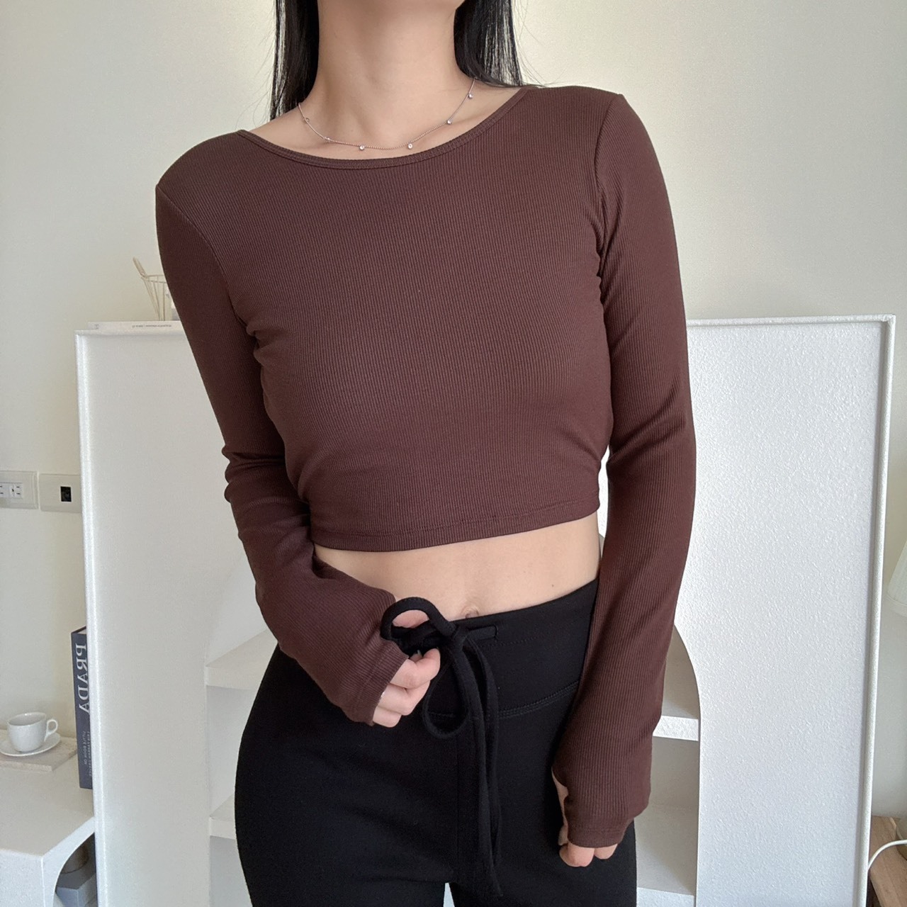 打結交叉設計美背短板長袖bra T（預購）