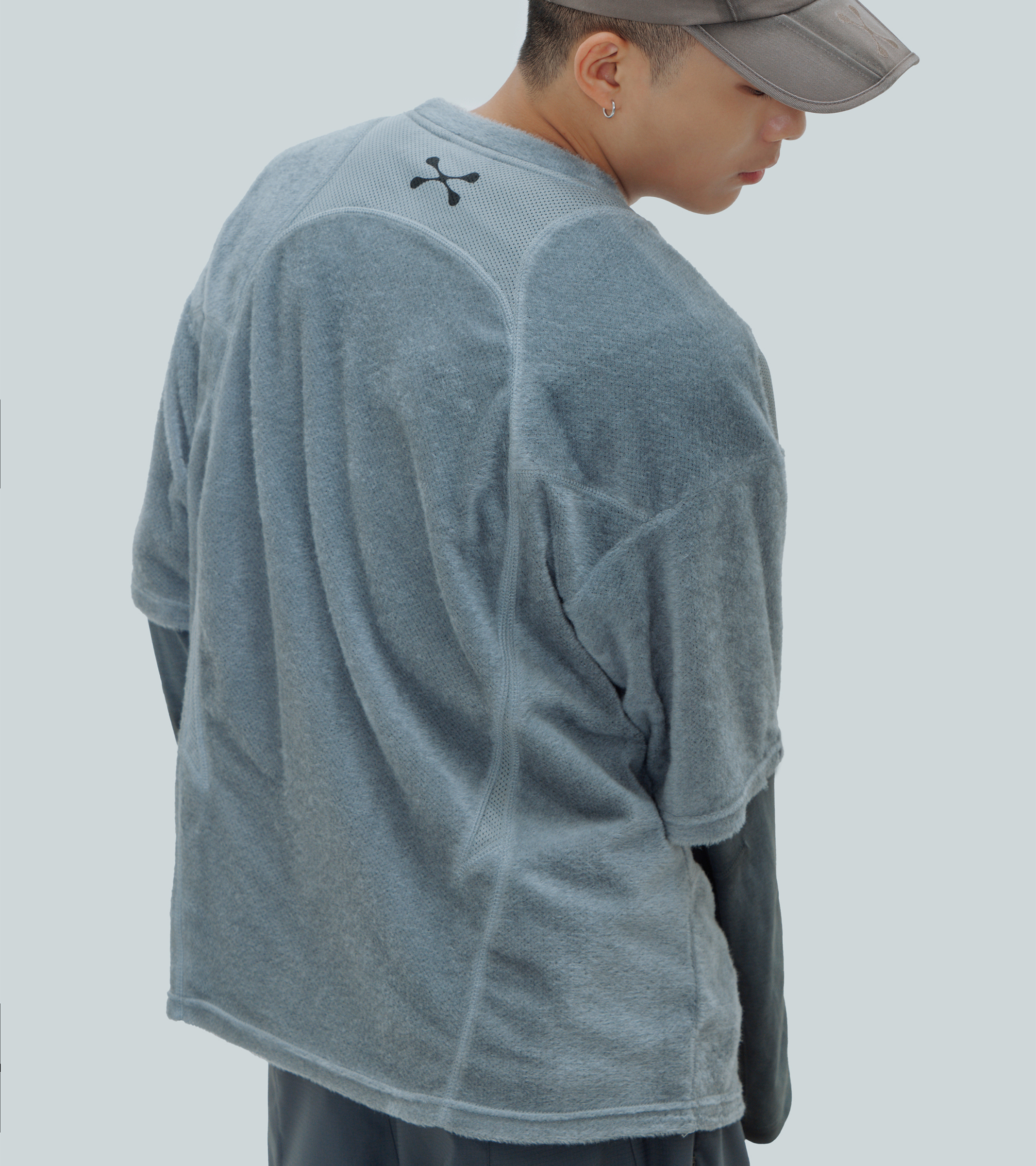 nozzle quiz®｜Octa® Seam S/S Tee (Pumice White/Shale Grey)