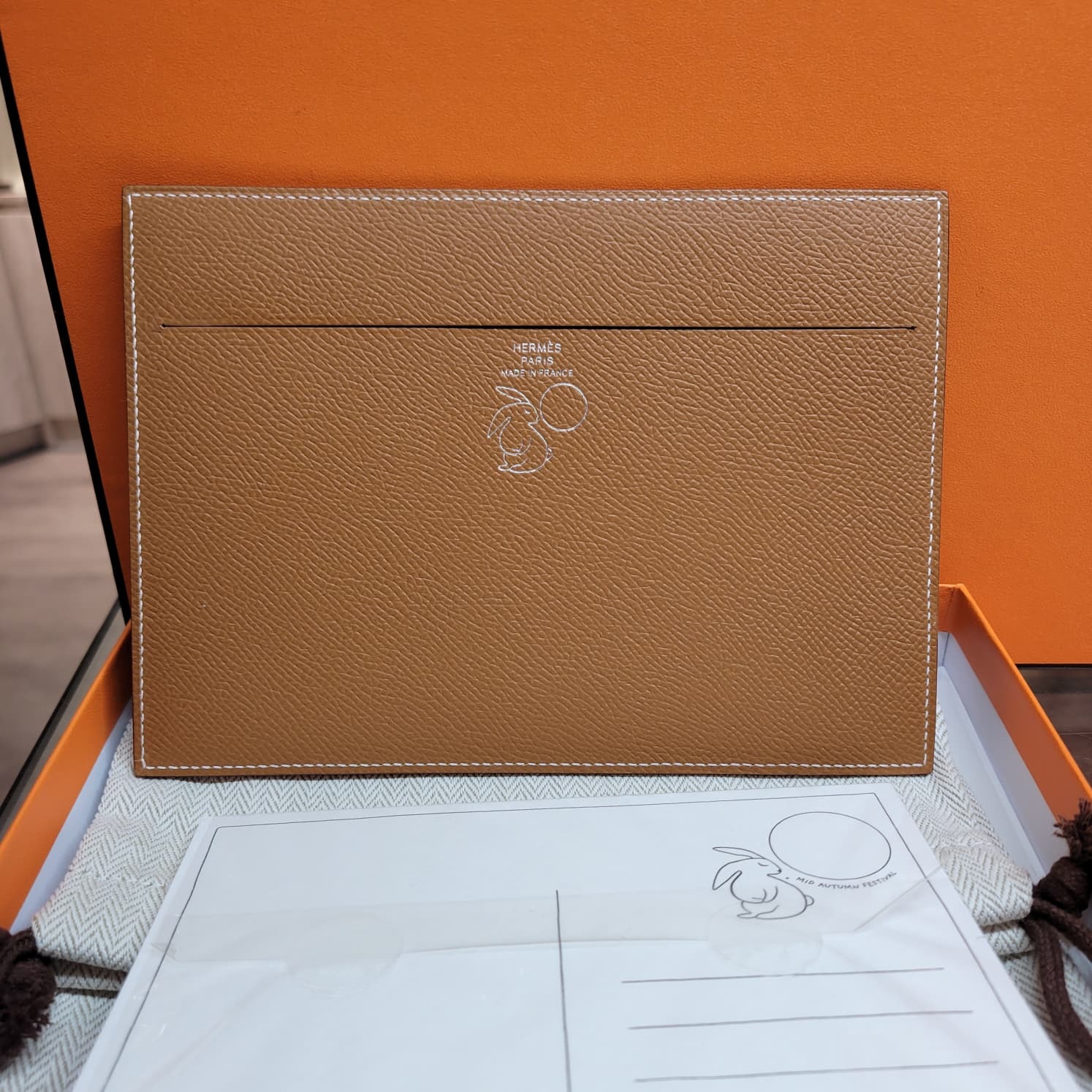 HERMES VIP MID-AUTUMN FESTIVAL GIFT BOX LEATHER POSTCARD SLEEVER GOLD EPSOM 皮革明信片套