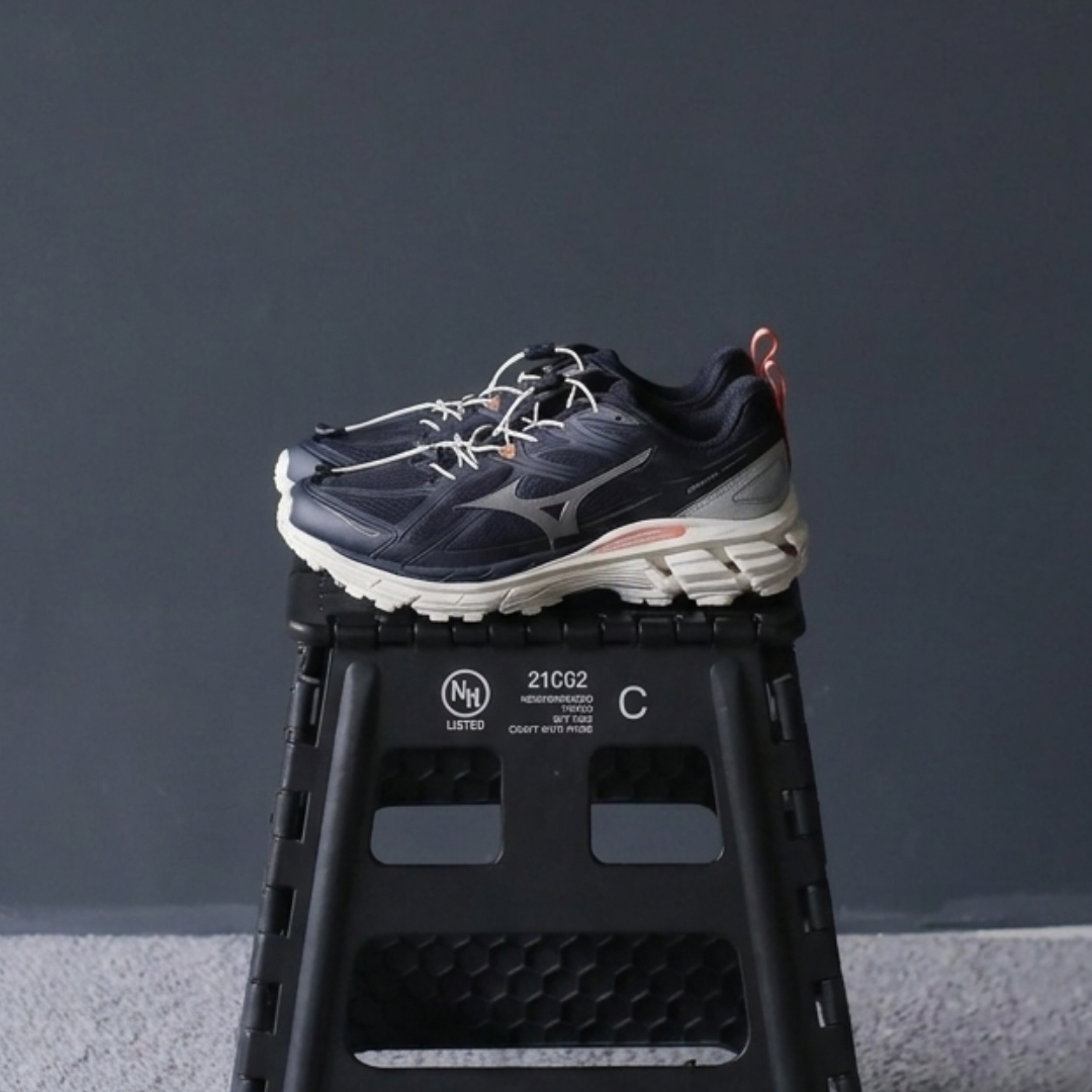 MIZUNO Halo Mix TL黑面奶油底防潑水跑鞋