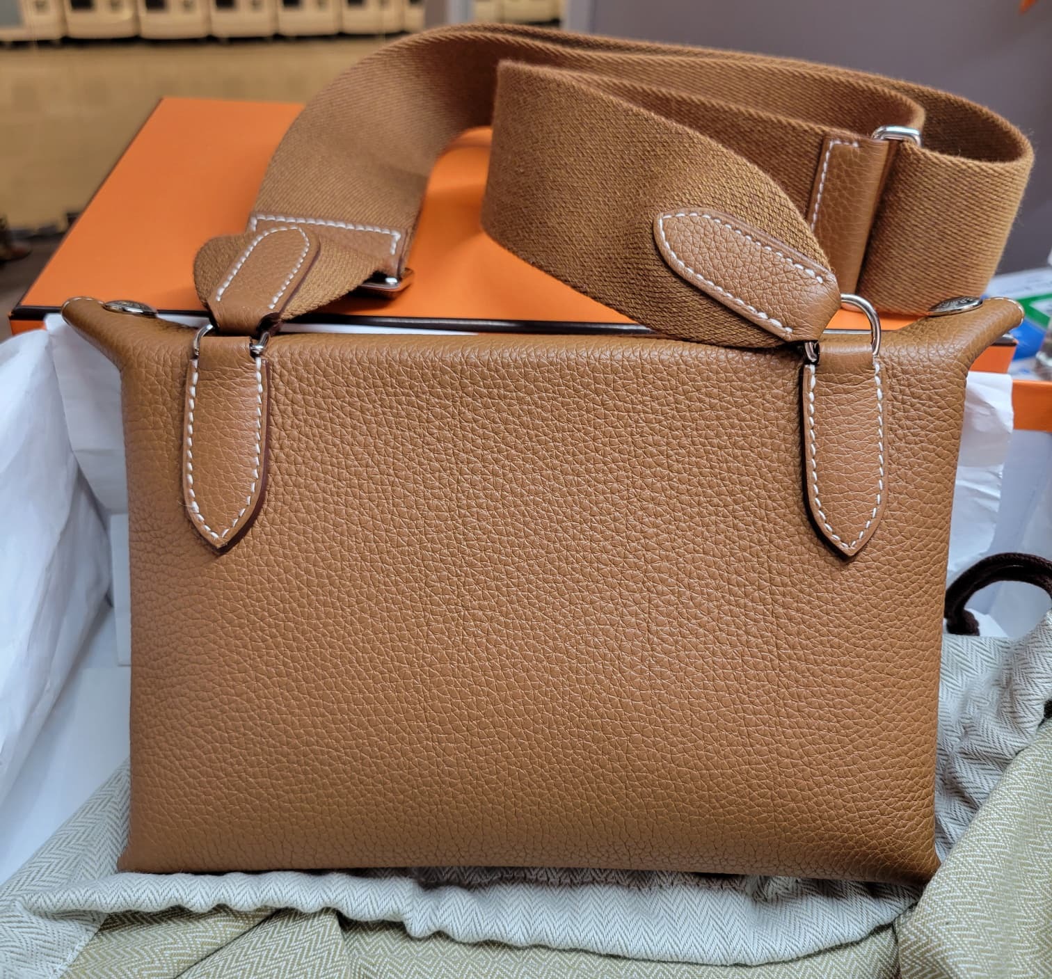 UNUSED HERMES VIDEPOUCHES GOLD CK TOGO