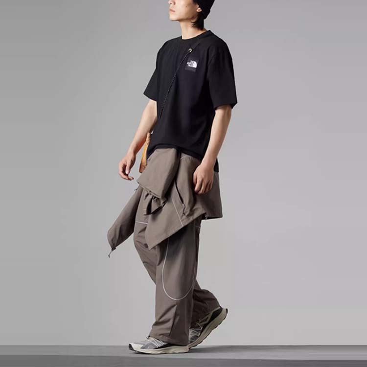 【代購】THE NORTH FACE Urban Exploration T Shirt Men's Black NF0A83QJ-JK3