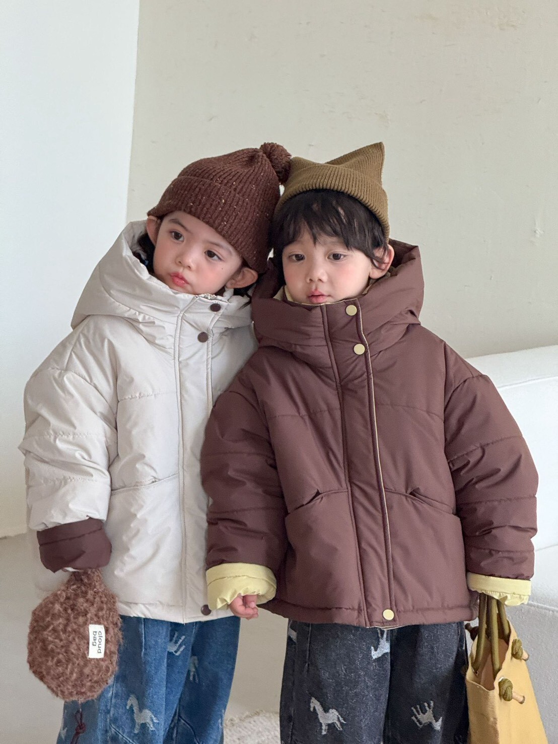⛄️  冬裝 ꕀ  素色跳色內刷絨寶暖 厚款連帽外套   * ° *