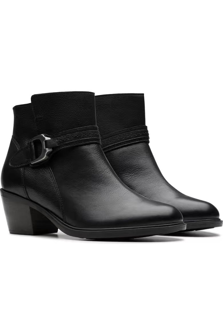 【預購】CLARKS N092257 Neva Buckle 女裝皮革短靴 (黑色)
