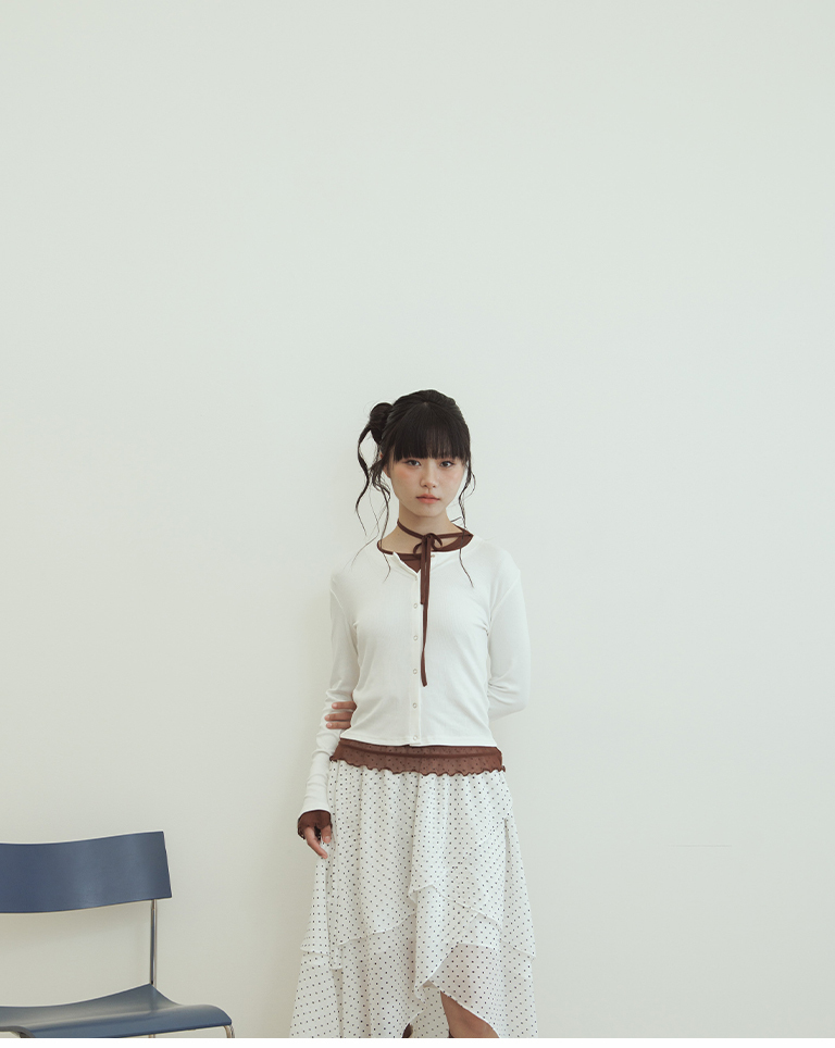 Plain button-down elastic long-sleeved top - white【01200025】in stock+pre-order