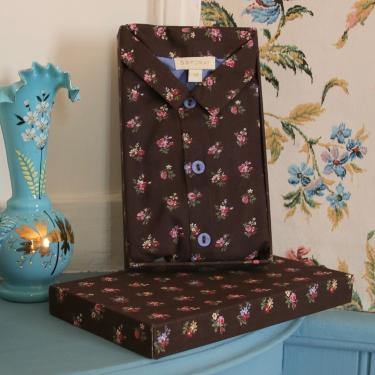 BONJOUR DIARY 小花束襯衫(含小花束盒) Boy shirt with box - Little bouquet print