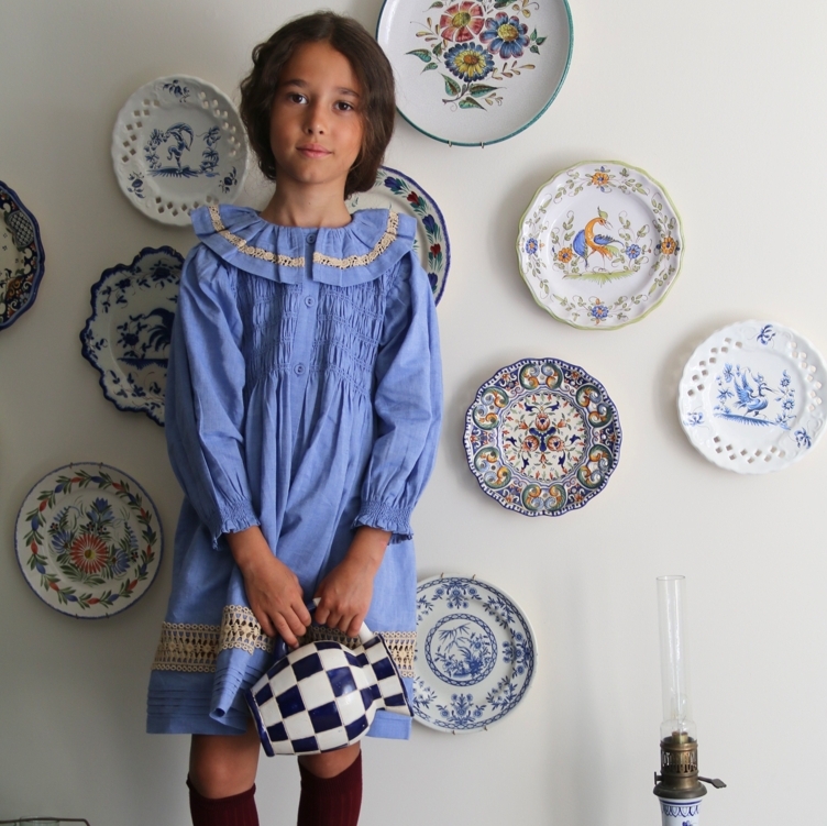 BONJOUR DIARY 雙層領鏤空排扣洋裝(編織領可拆) Long dress with crochet collar - Blue chambray