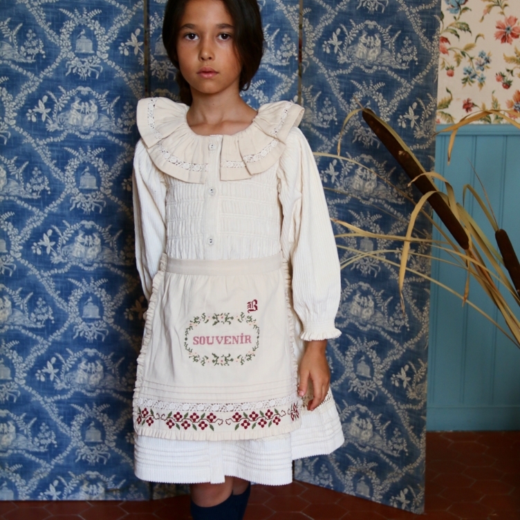 BONJOUR DIARY 燈芯絨鏤空排扣洋裝 Dress - Ivory corduroy