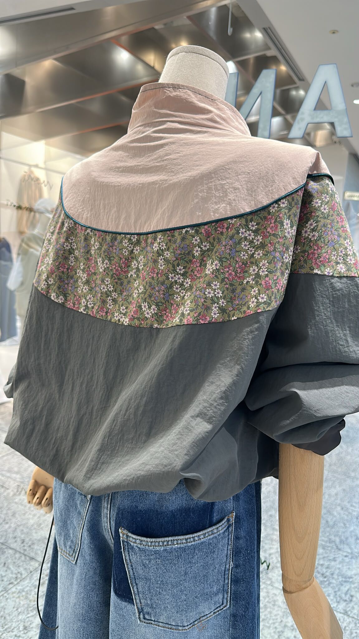 KK130 碎花外套
