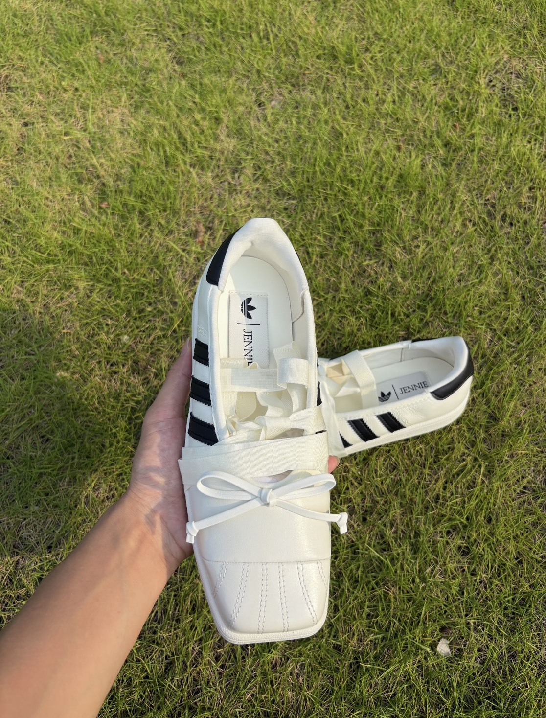 <最漂亮的聯名🫧> JENNIE x adidas Originals Superstar Square Ballet 貝殼鞋 聯名 芭蕾鞋 黑/白