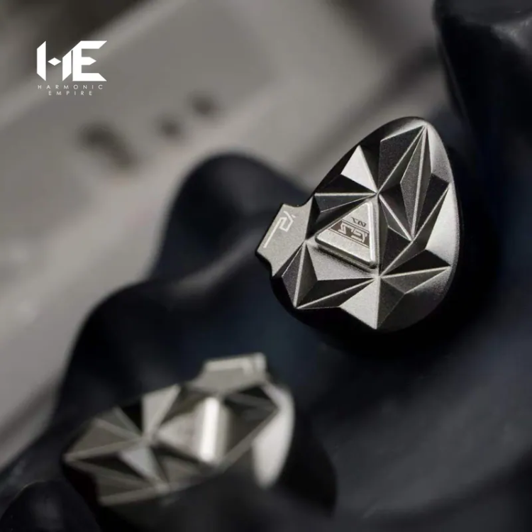 Harmonic Empire Guo Jia 郭嘉雙動圈入耳式耳機