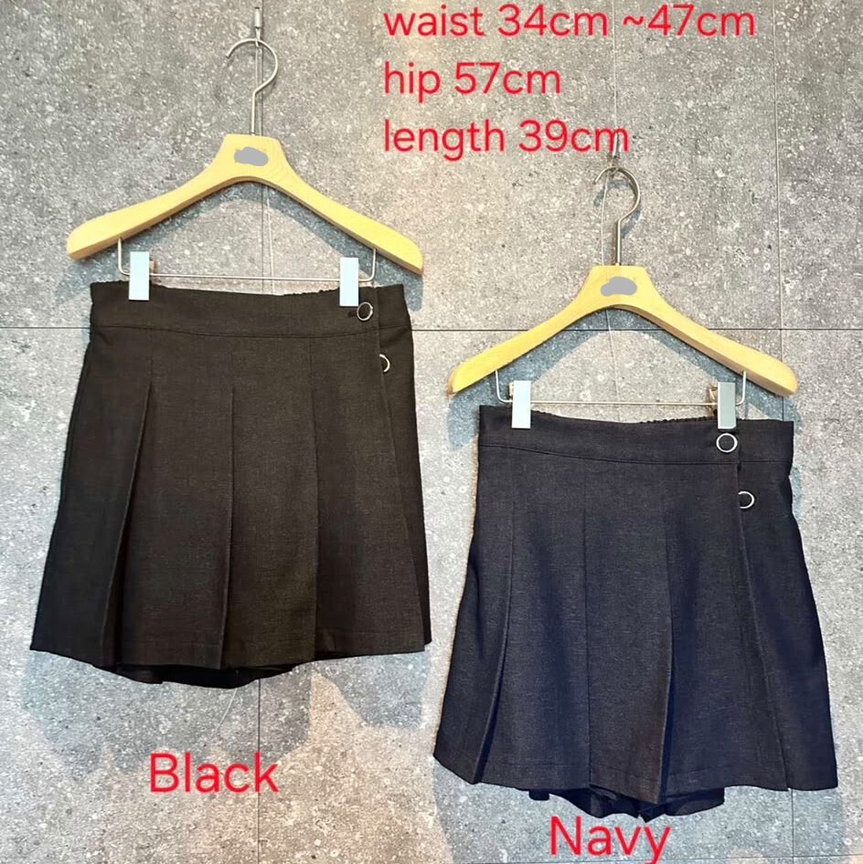 S32 裙褲 後橡根腰 腰26-36 HIP44 長15 $429