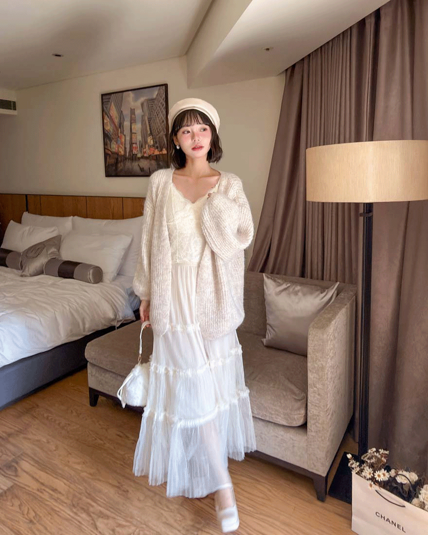 LINA LINA戀愛總和毛線外套背心紗裙三件組-燕麥X杏