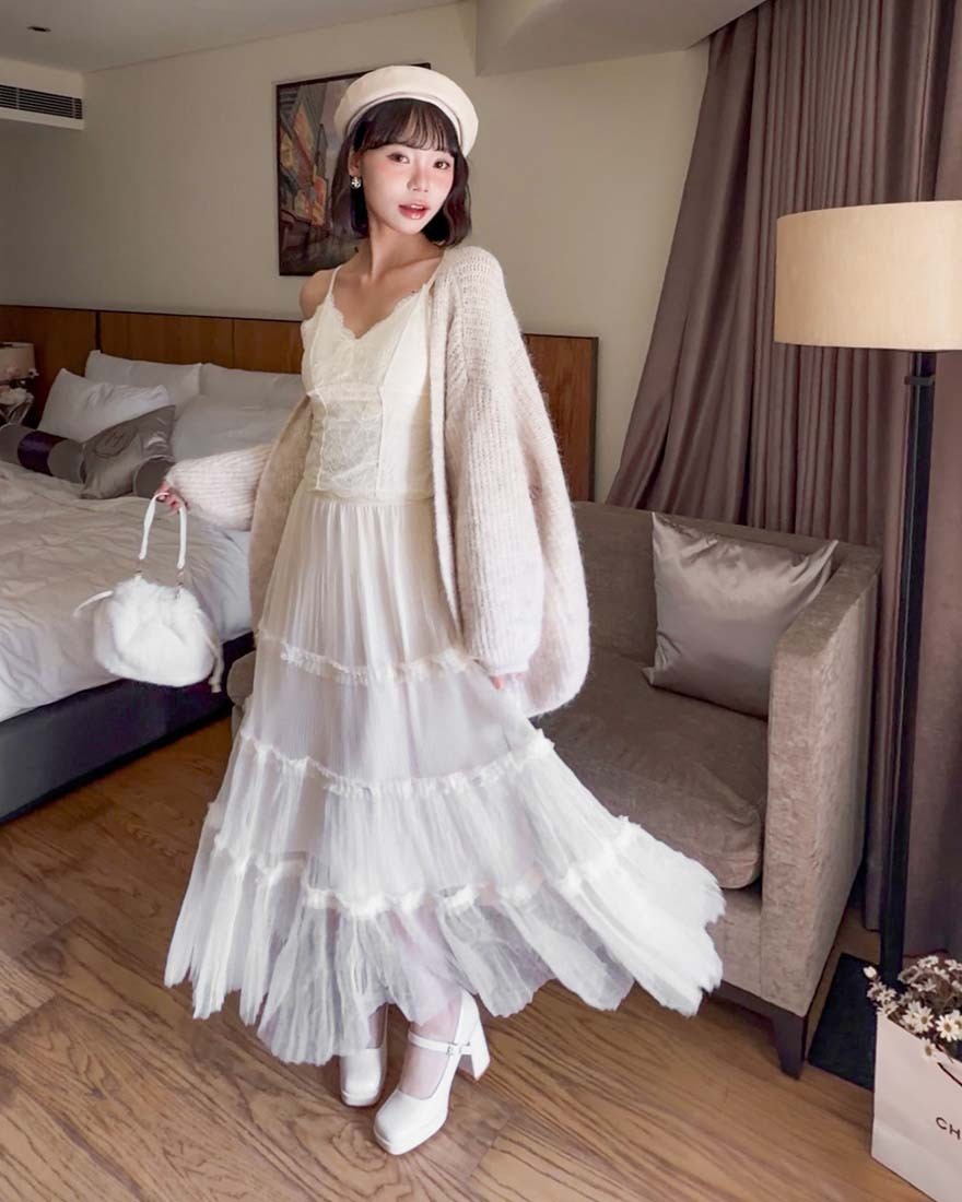 LINA LINA戀愛總和毛線外套背心紗裙三件組-燕麥X杏
