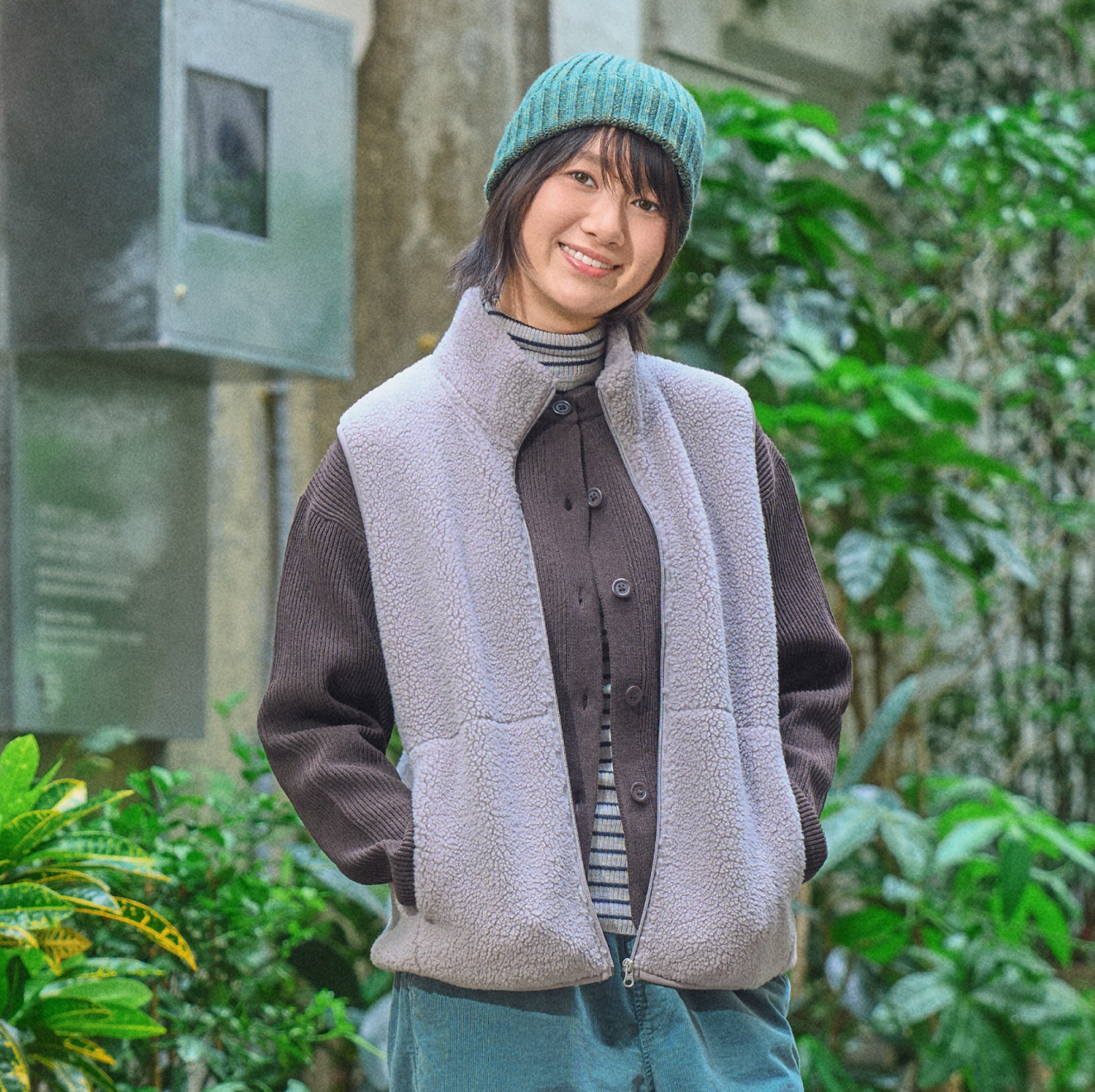 style-03-right