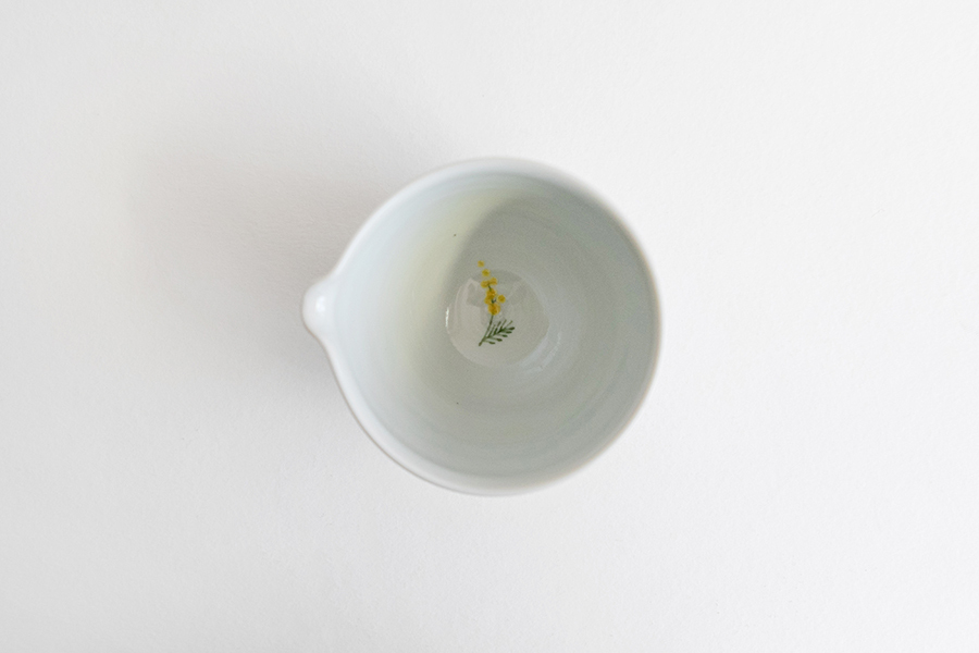 德永遊心 - 彩繪金合歡 3.5寸片口缽
