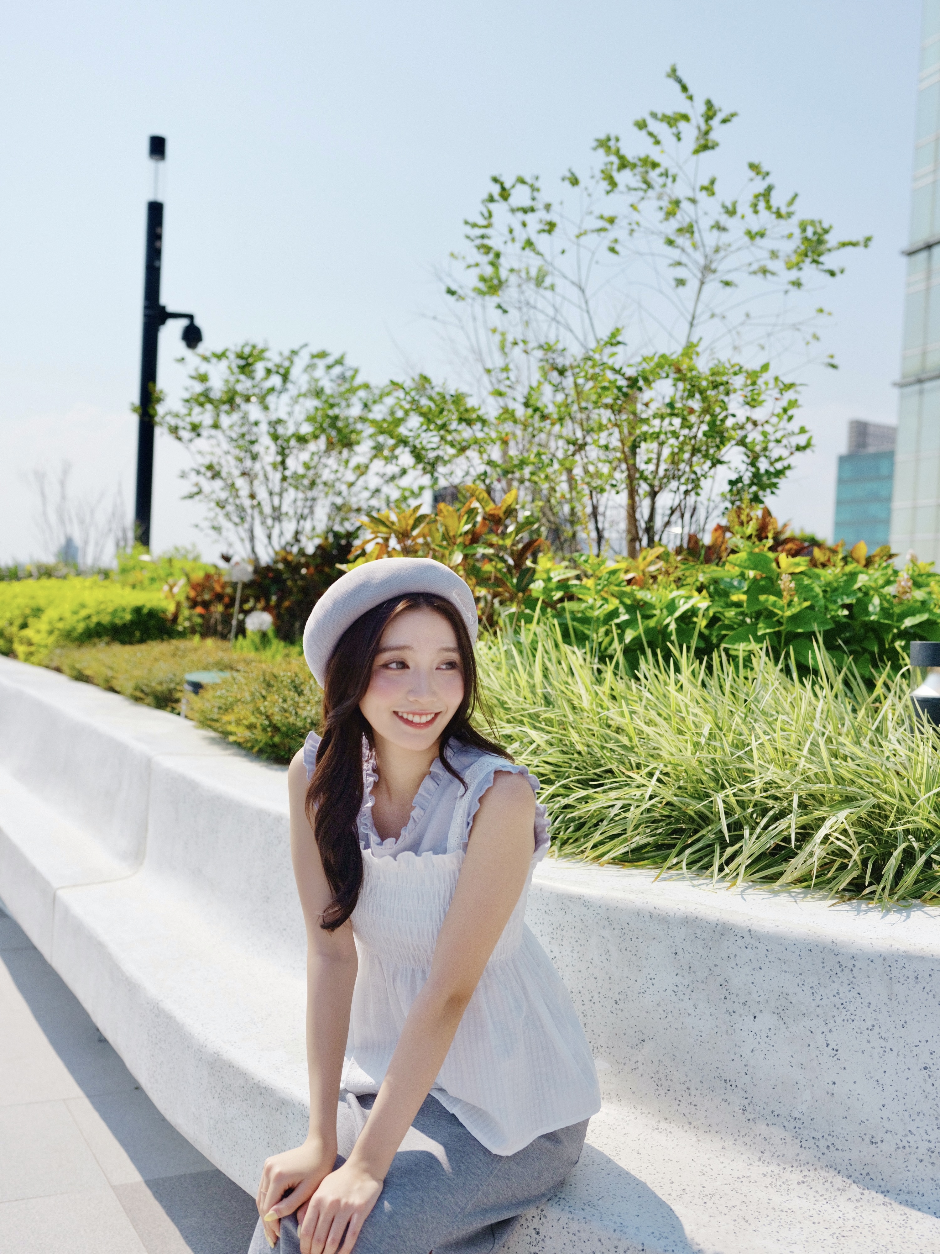 三色 / 格紋束褶雕花肩帶背心 / Broderie Strap Gingham Shirred Cami Top