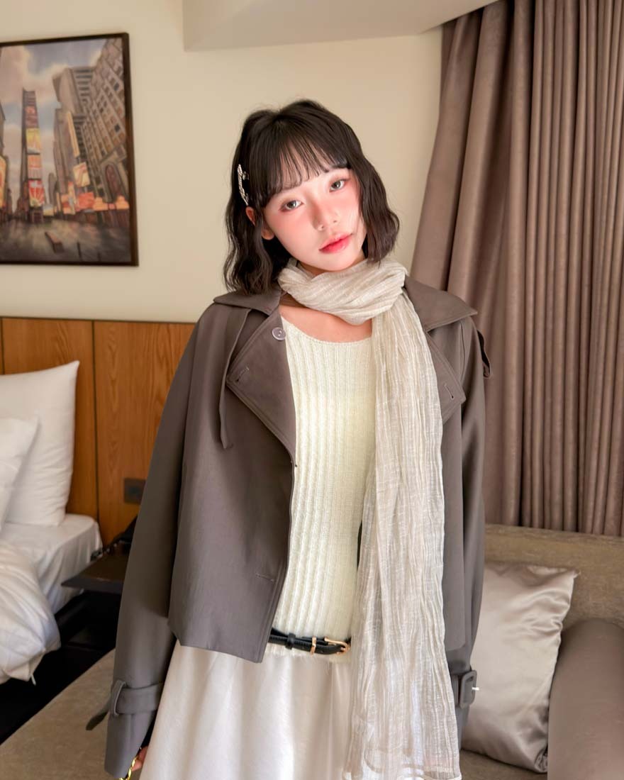 流光別緻滿版紋理歐根紗圍巾-柔美杏