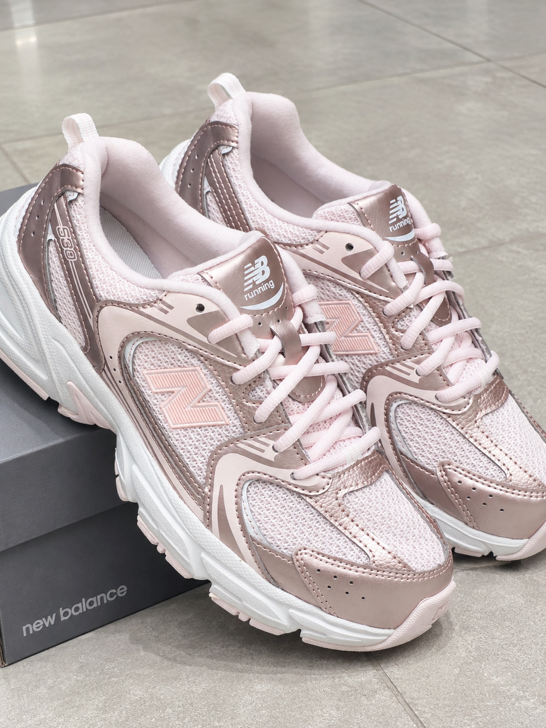 【9/25 - 9/28 週末優惠】New Balance 530 "Pink Rose" GS 金屬 柔霧粉 玫瑰金 休閒鞋 G5302KD