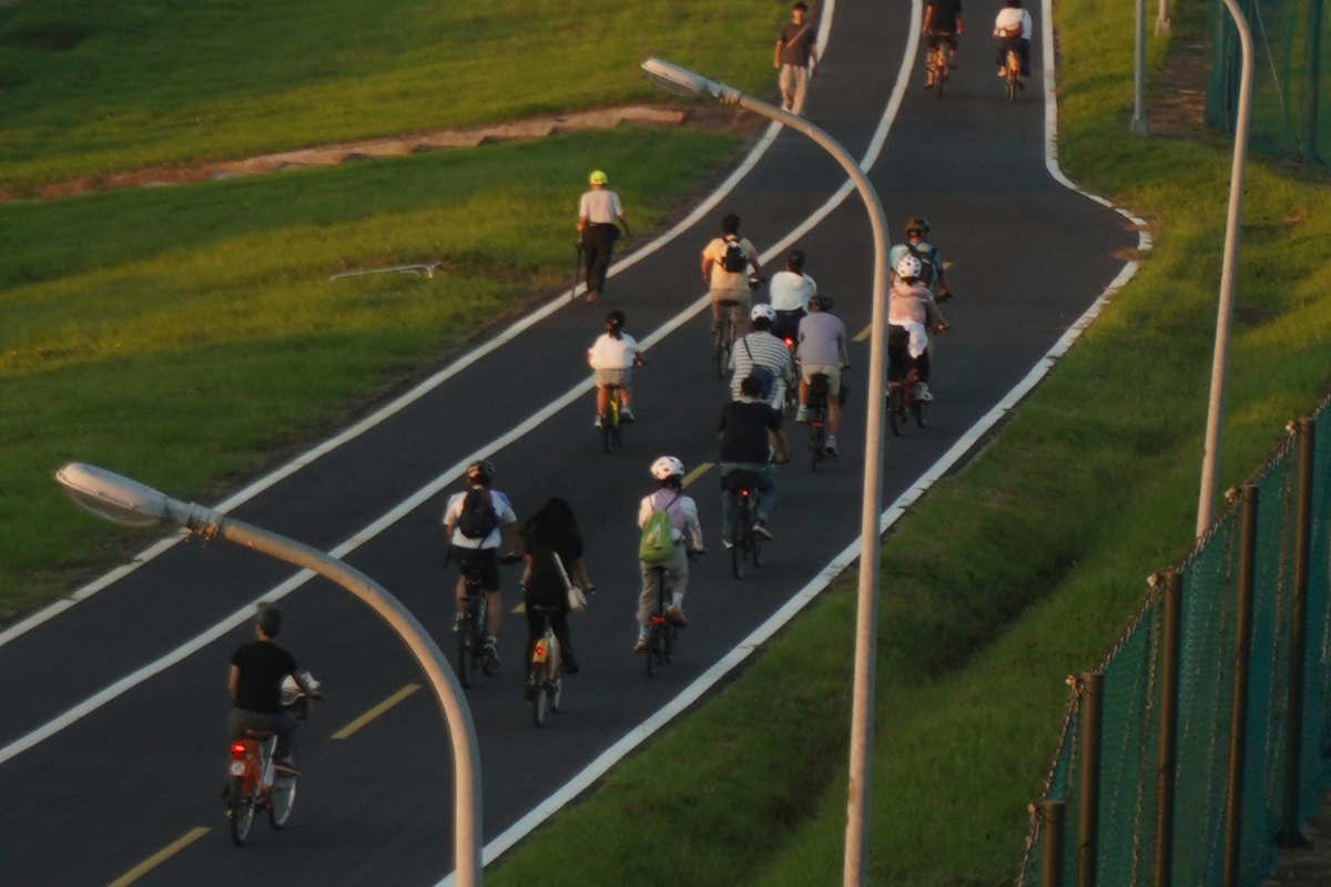 Brompton 城市騎行風景