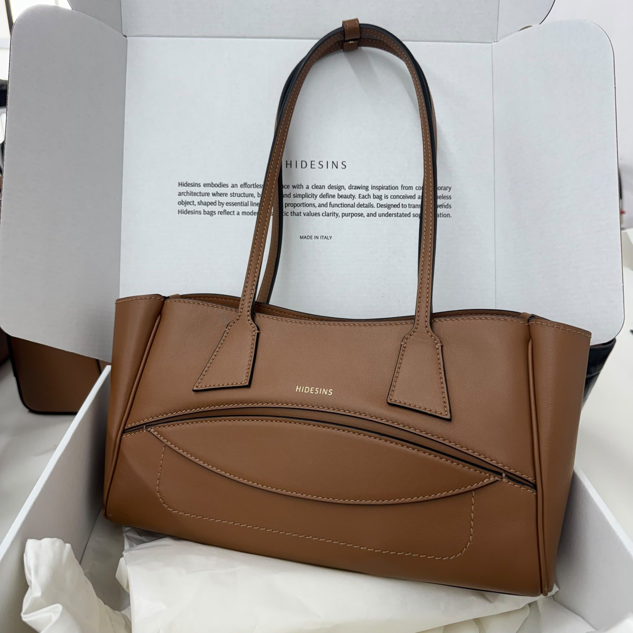 SMA-HHG0922-011 SHOPPER PREMIERE CARAMEL (A11)