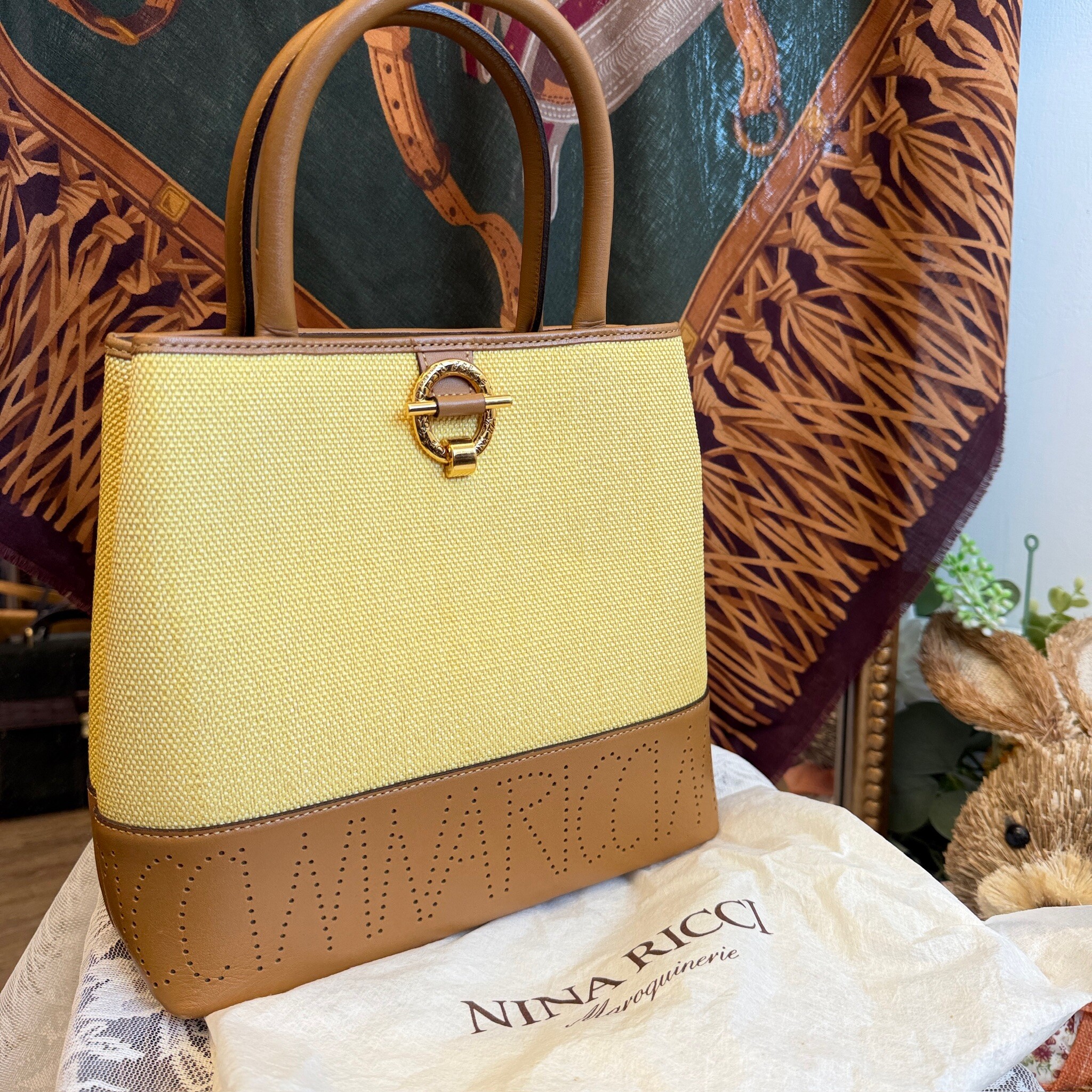 法國品牌 Nina Ricci 檸檬黃色中古手袋