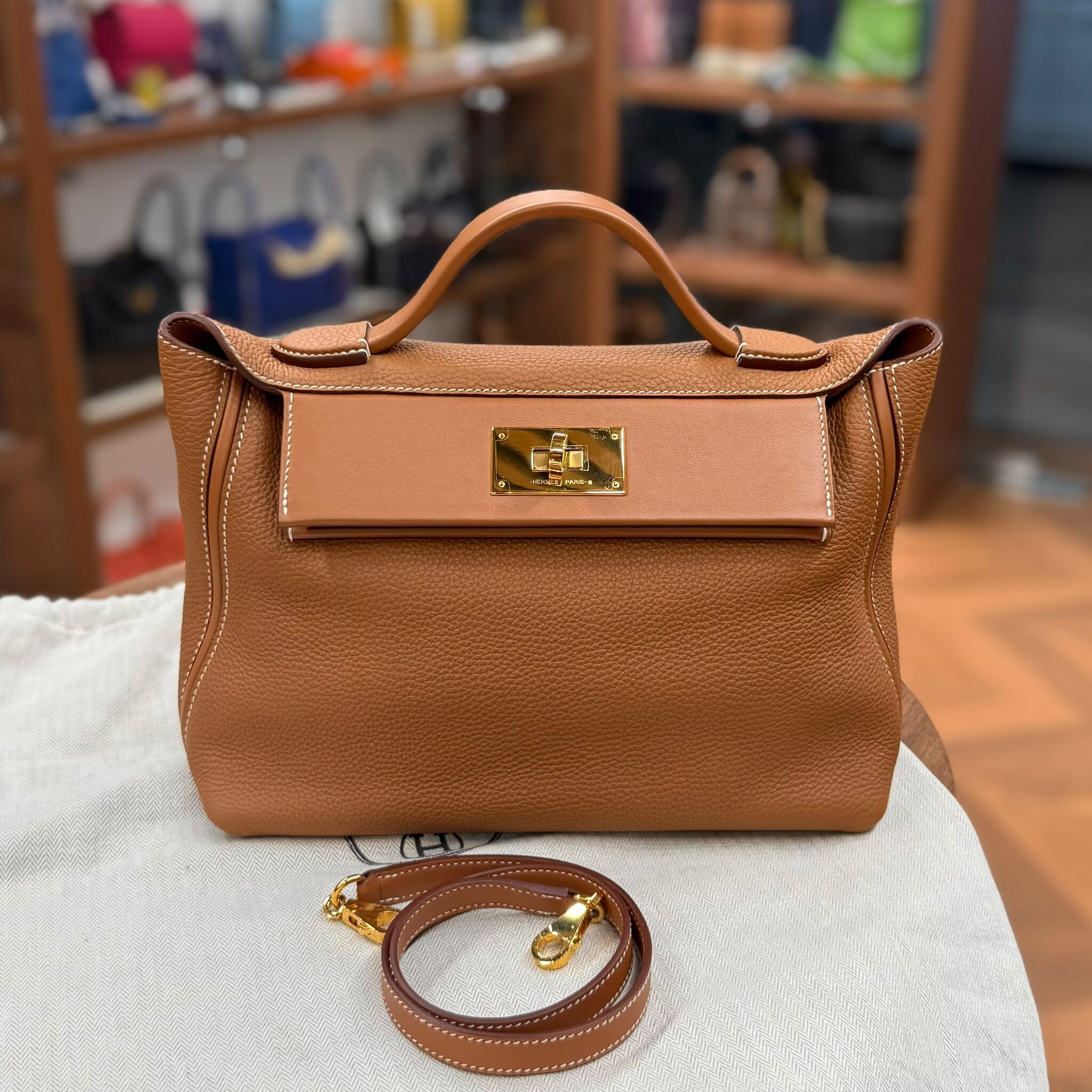 98%NEW USED HERMES 2424 29 GOLD GHW  TOGO皮 金棕色金扣 STAMP Y #愛馬仕