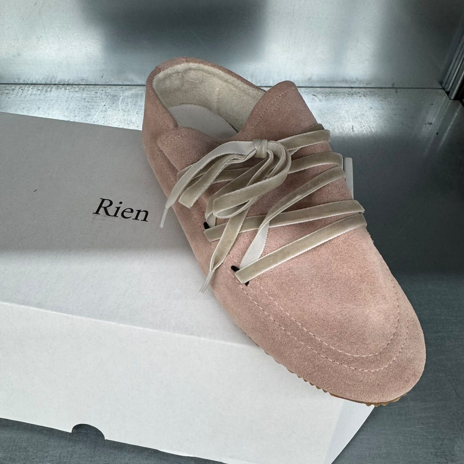 SHO-GGG0922-015 SERRAJ CIPRIA -WALLET VANILL (A15)(碼數 36-38,40,41)