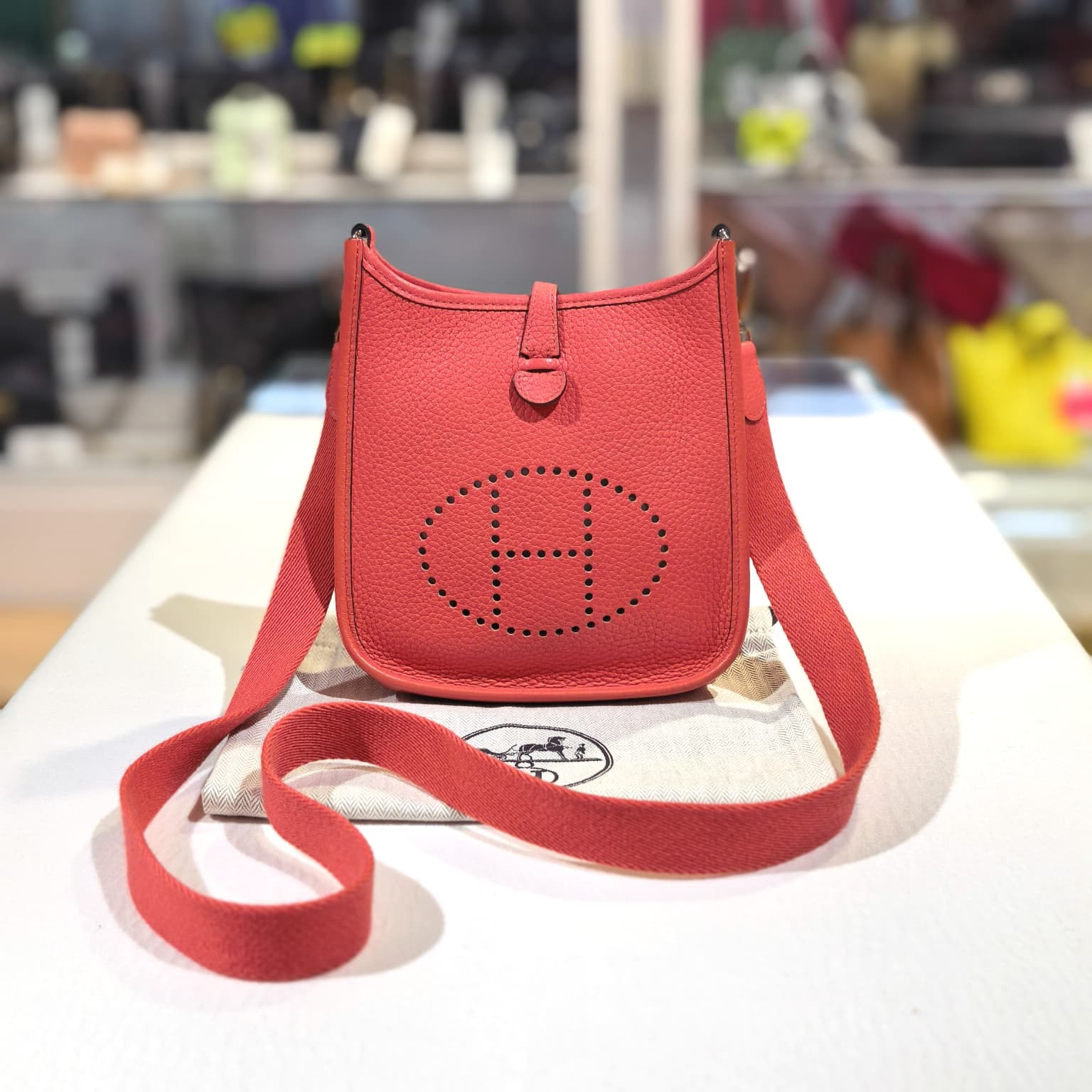 98%NEW二手HERMES MINI EVELYNE, 德州粉TC皮/銀扣, Rose Tyrien E5, #E16 #香榭站正品