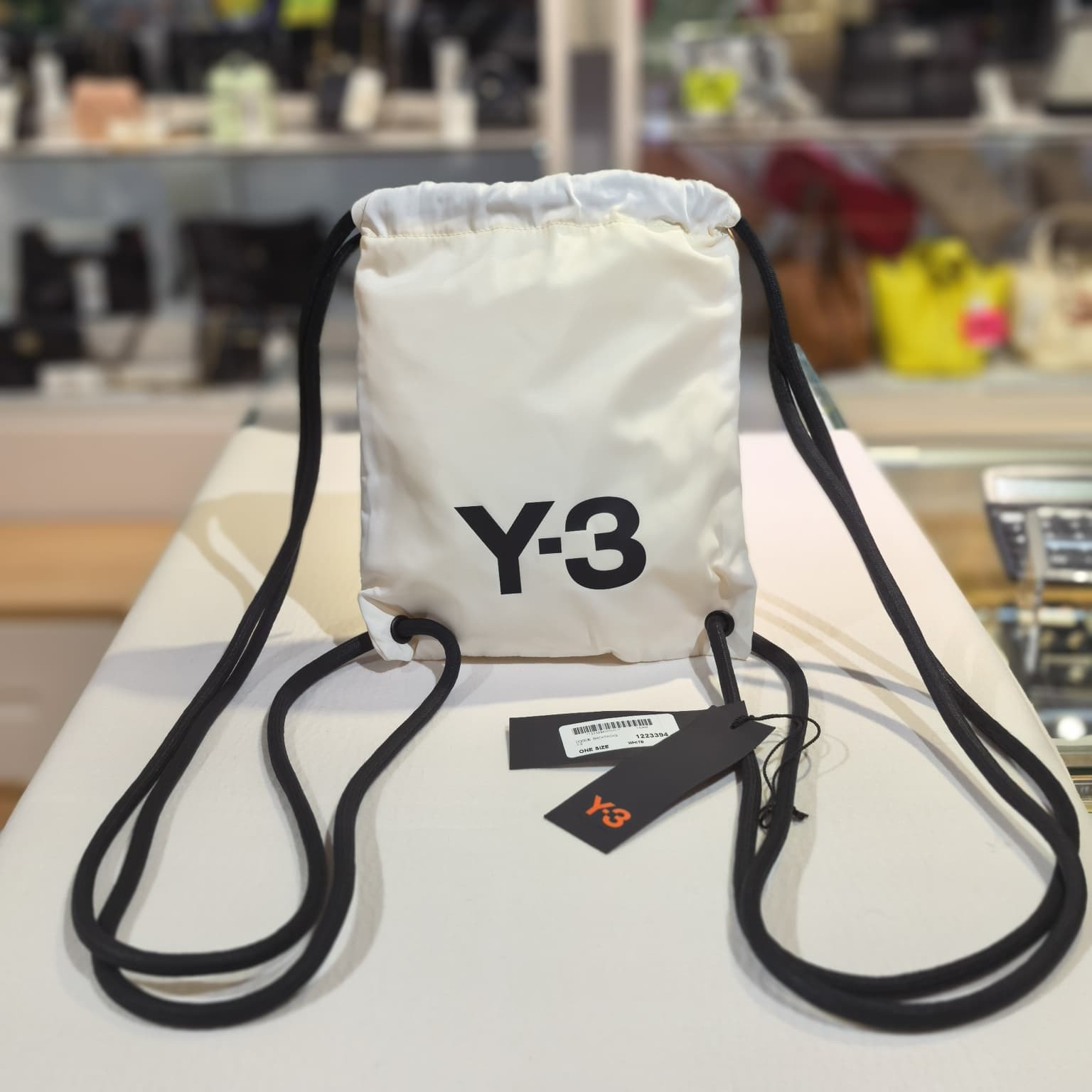全新ADIDAS Y3 背包, MINI GYM BAG, 白色防水尼龍布, #男女適用, #Brand new #香榭站正品