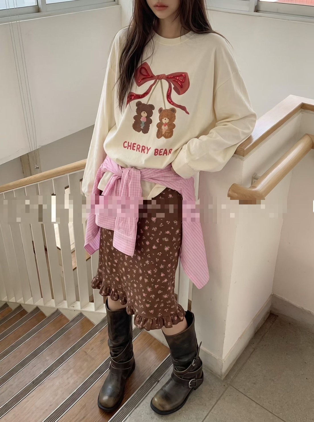 亮片紅結熊長袖T
