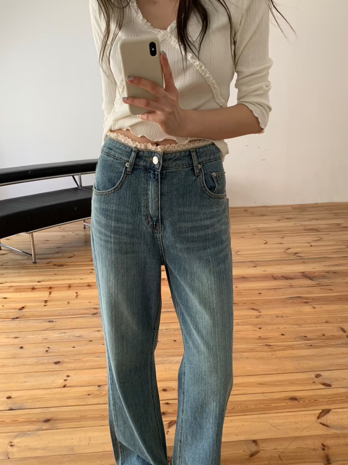 杏蕾絲邊牛仔長褲