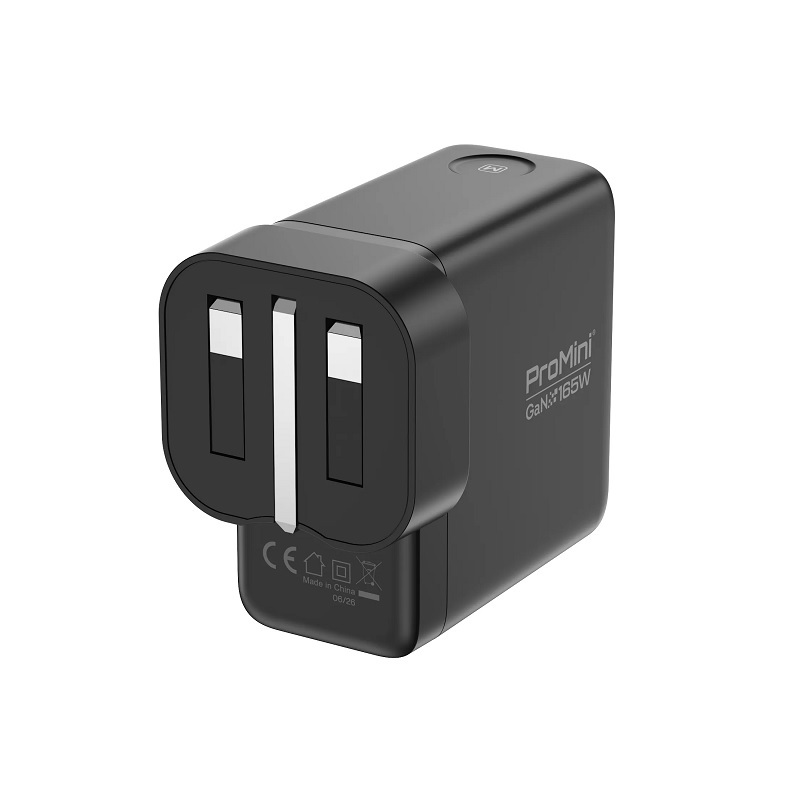 Magic-Pro ProMini GF165P Ultra 4 端口 165W GaN USB 充電器