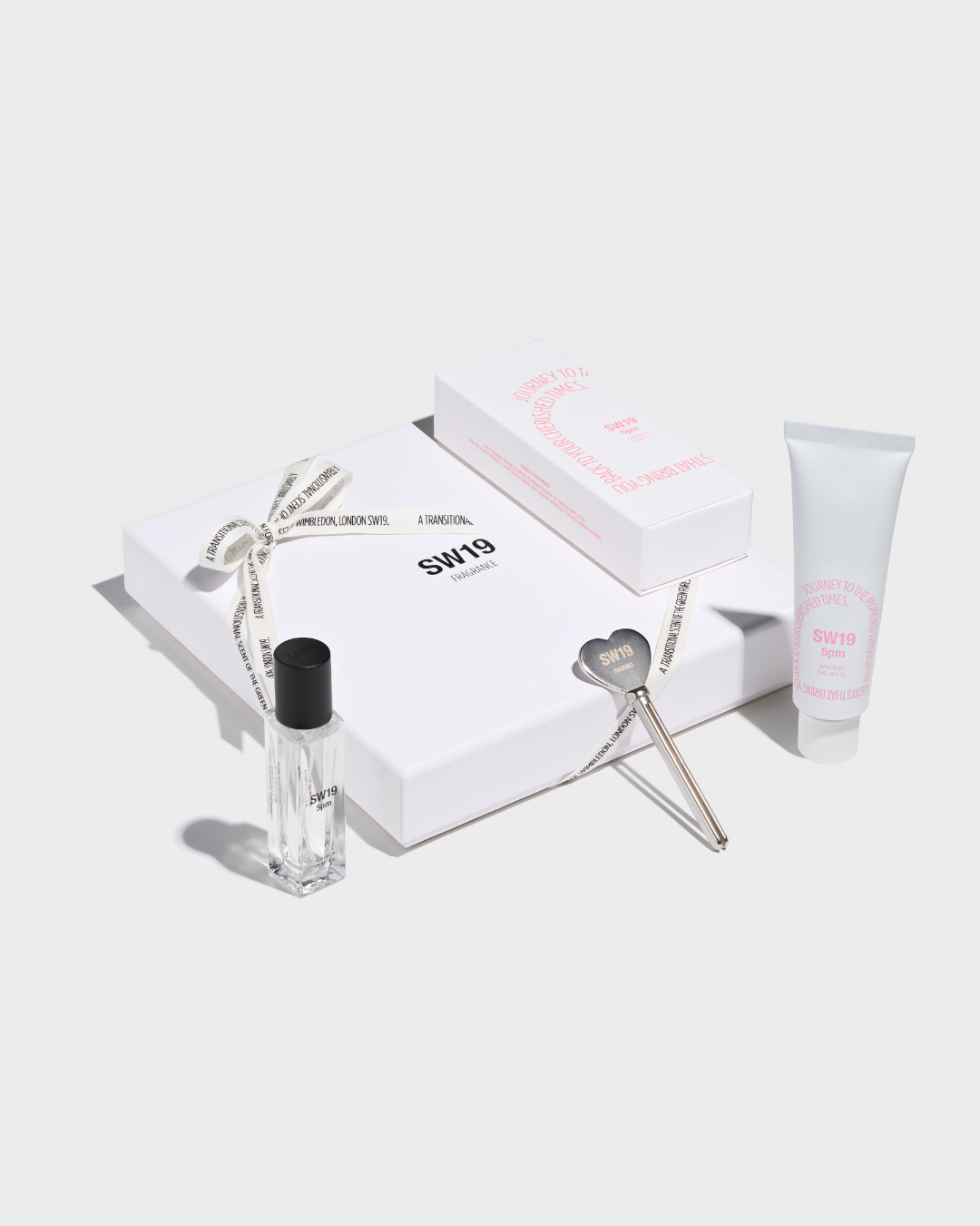 SW19 5pm 香氛護手禮盒組（附限定小物）