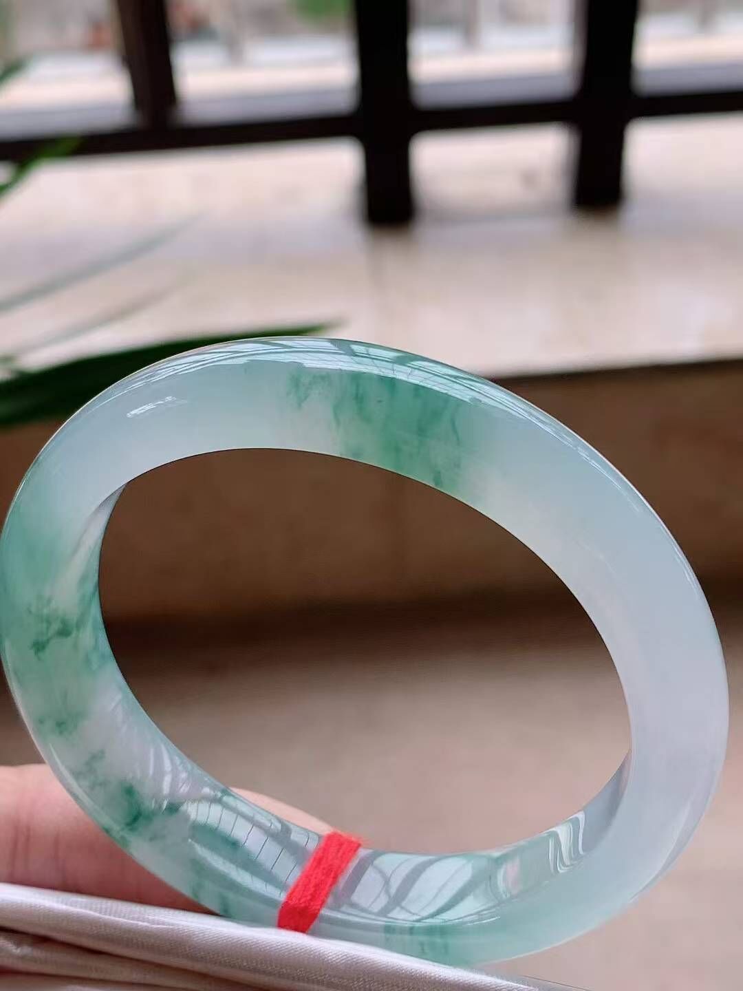 910230 54mm冰飄花翡翠貴妃手鐲 (52-54)
