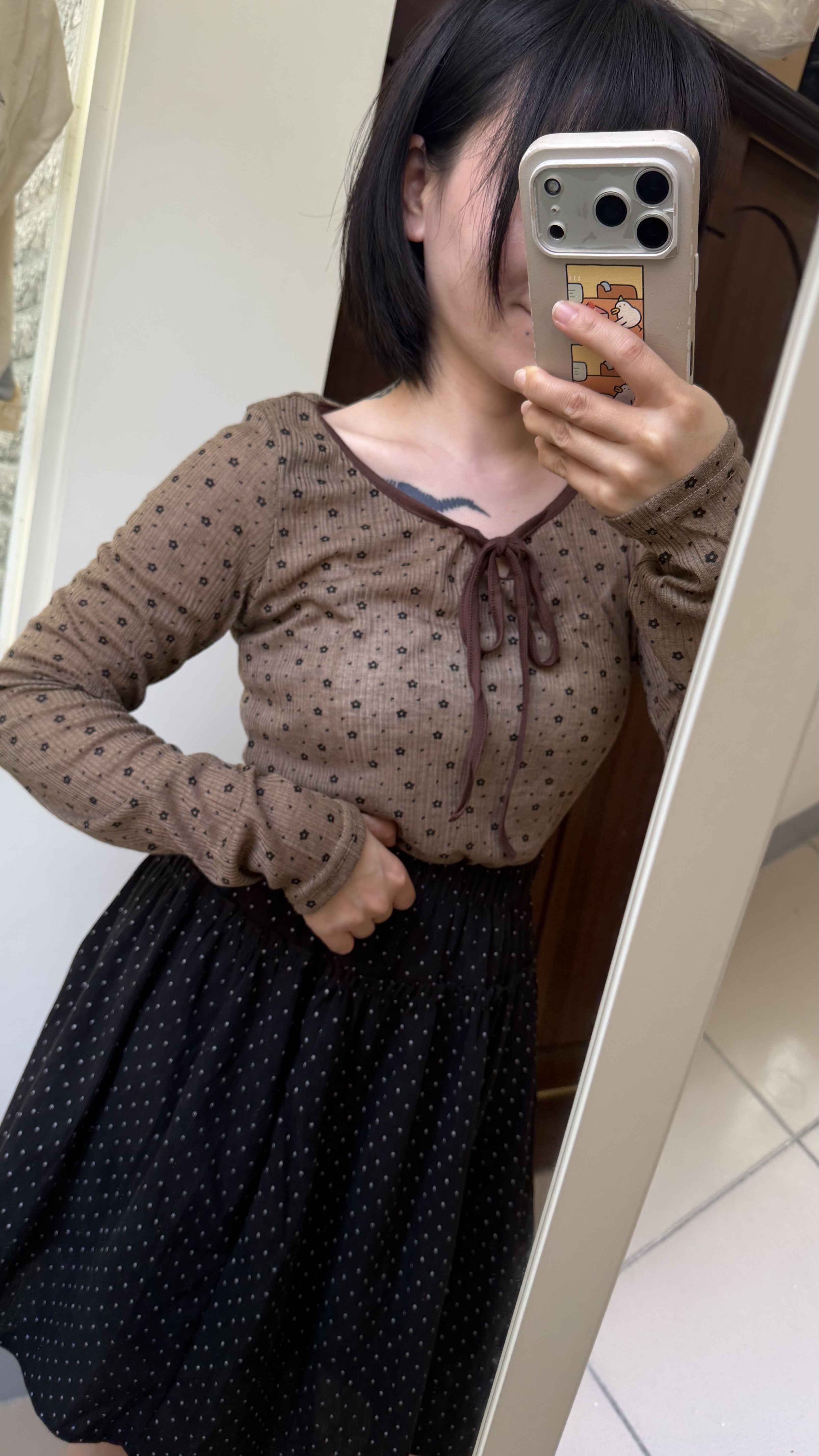 Floral bow undershirt
