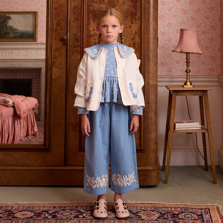 Apolina 天空色調雕花鏤空襯衫長褲套裝 CLARA TROUSER SET - MILK/BOOK BLUE