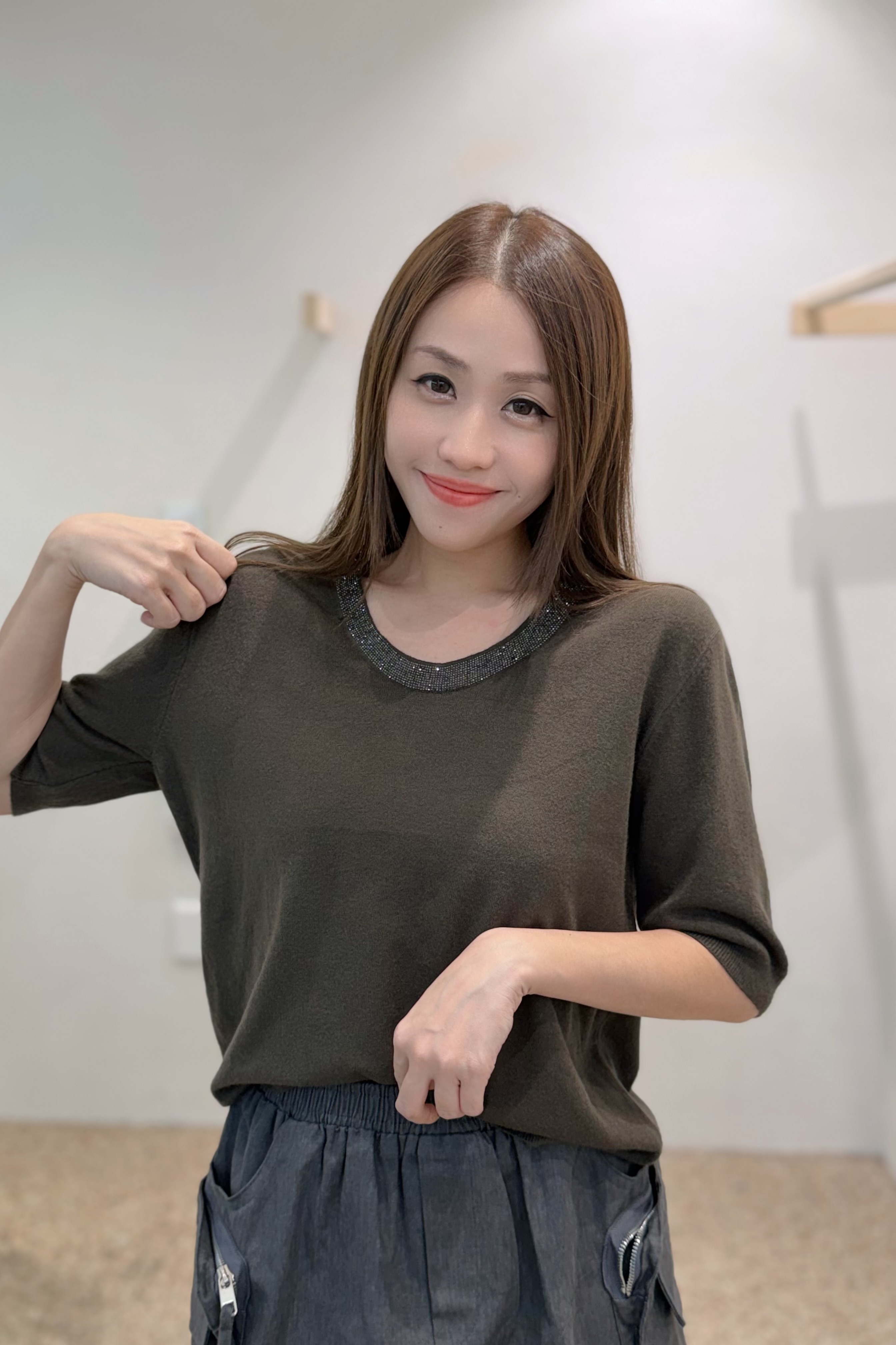 TOP#9053 🇰🇷 燙石中袖上衣
