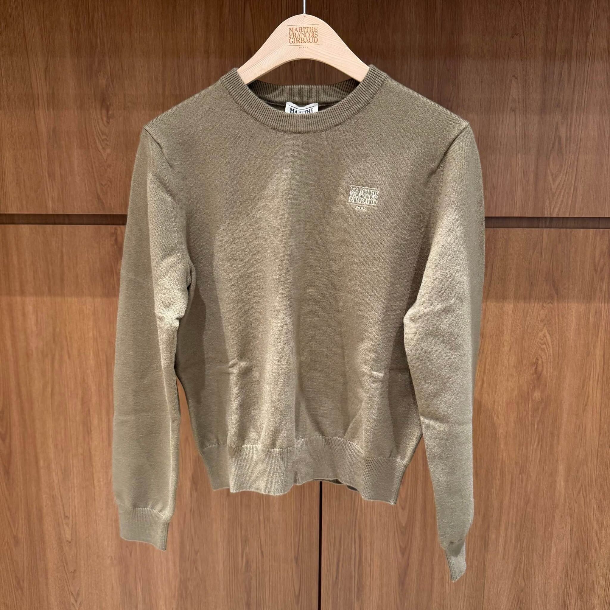 香港$1050!!連線入code再減😱!! MARITHE FRANCOIS GIRBAUD (MFG)｜MFG46FKN101 W SMALL CLASSIC LOGO KNIT PULLOVER [4 colors] M239
