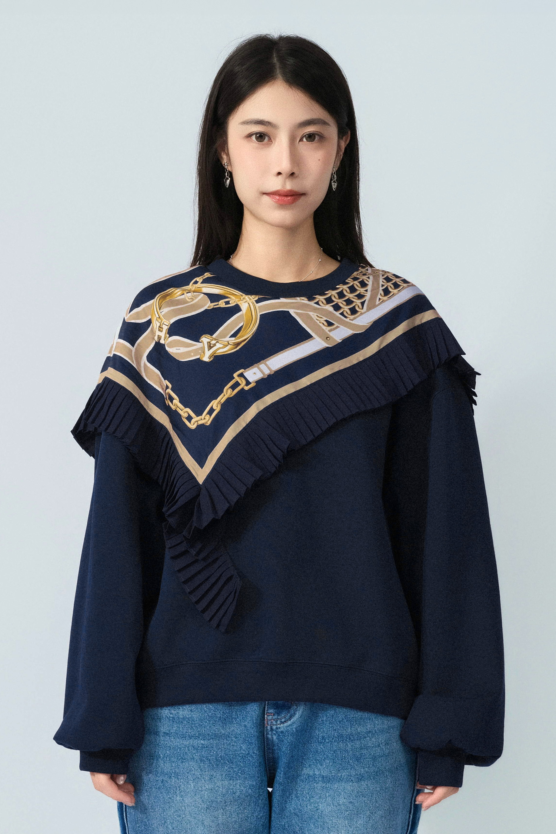 百褶邊復古絲巾領衛衣（預購產品）