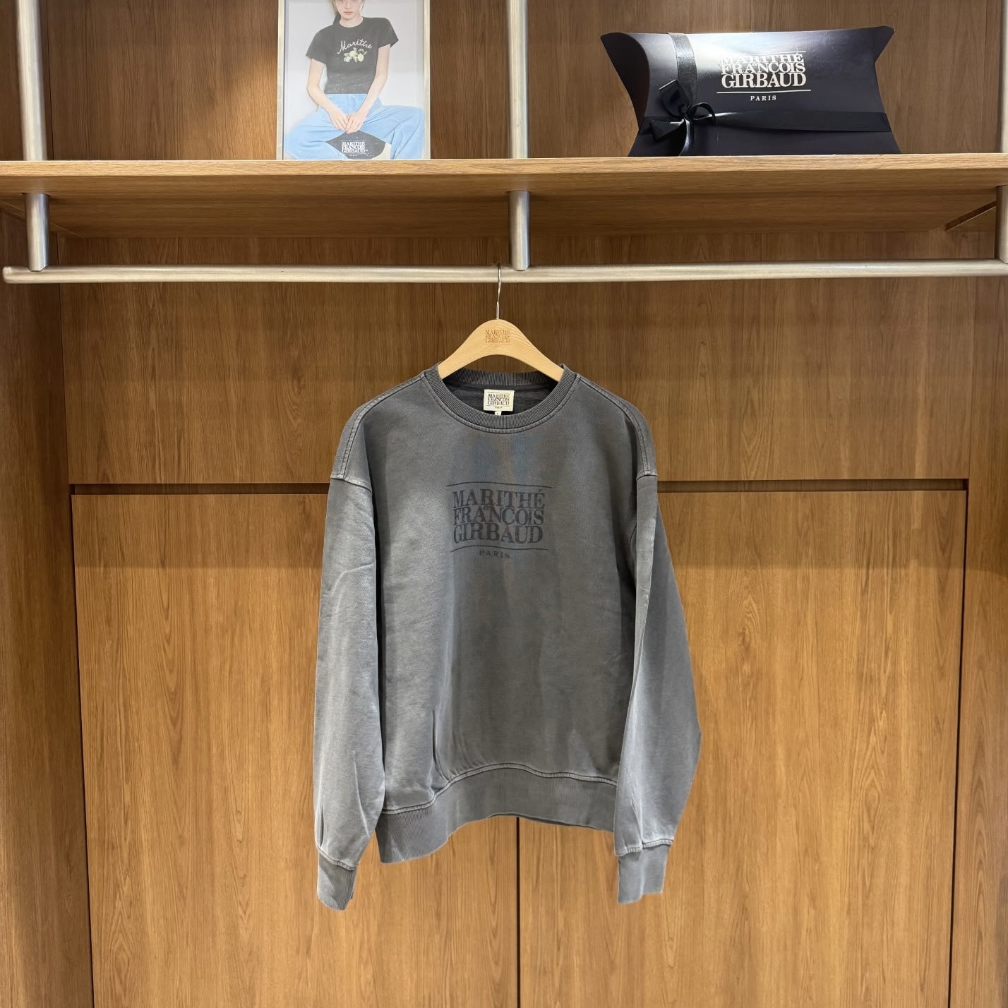 香港$840!!連線入code再減😱!! MARITHE FRANCOIS GIRBAUD (MFG)｜MFG46FSW211 CRACK CLASSIC LOGO DYEING OVERSIZED SWEATSHIRT [2 colors] M303