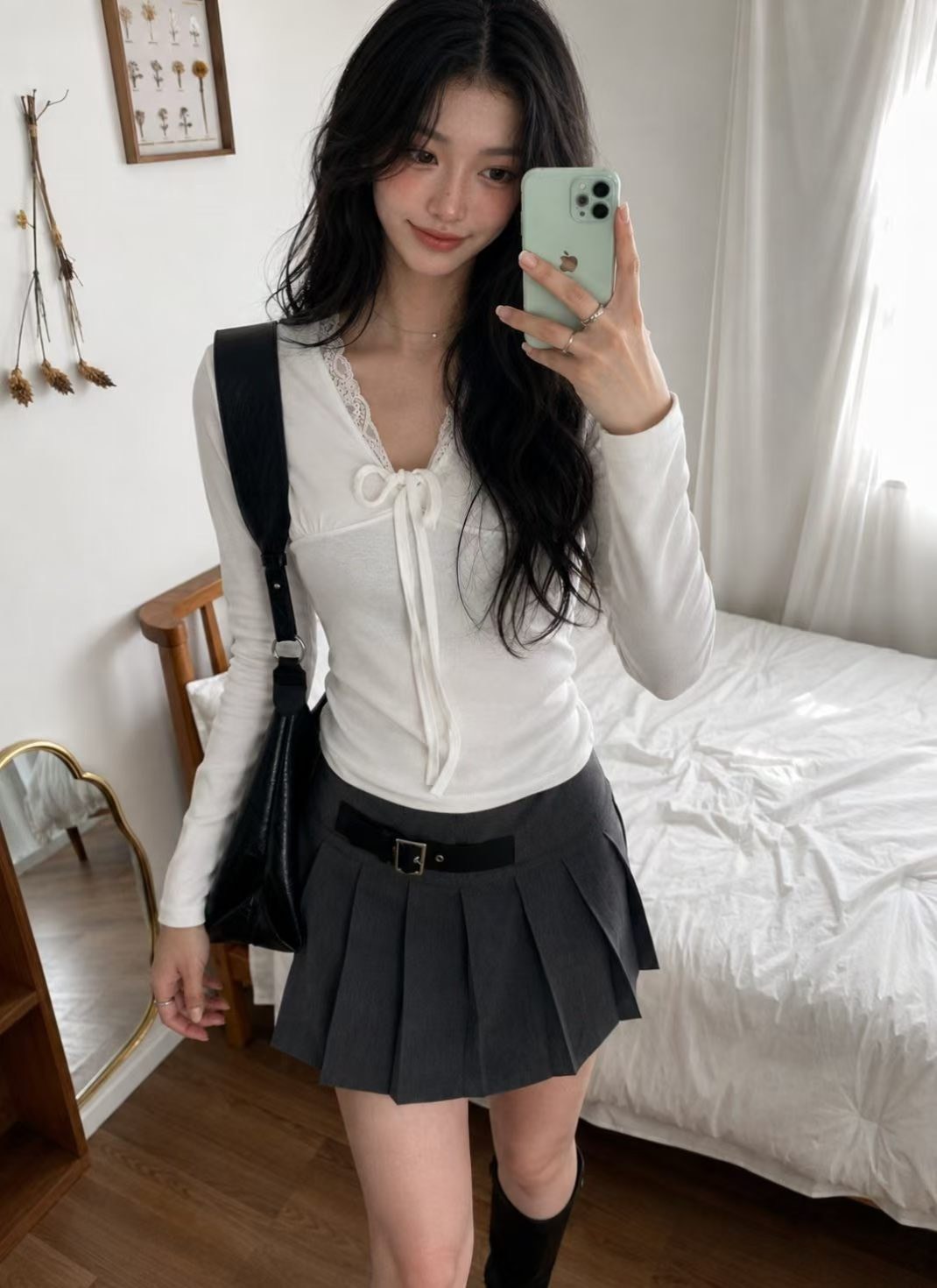 V蕾絲綁結合身T