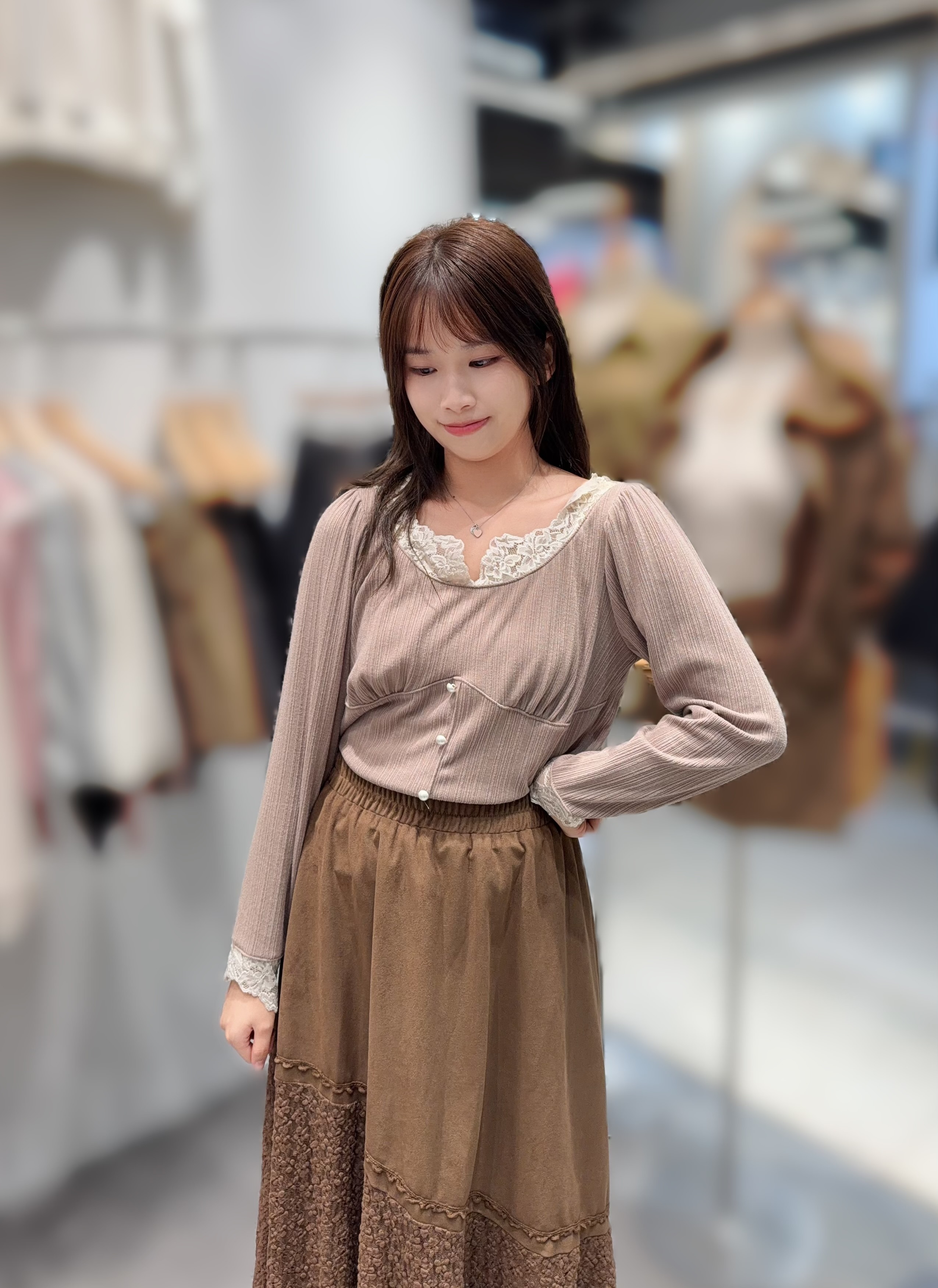 S21 胸36-56 長21 $409