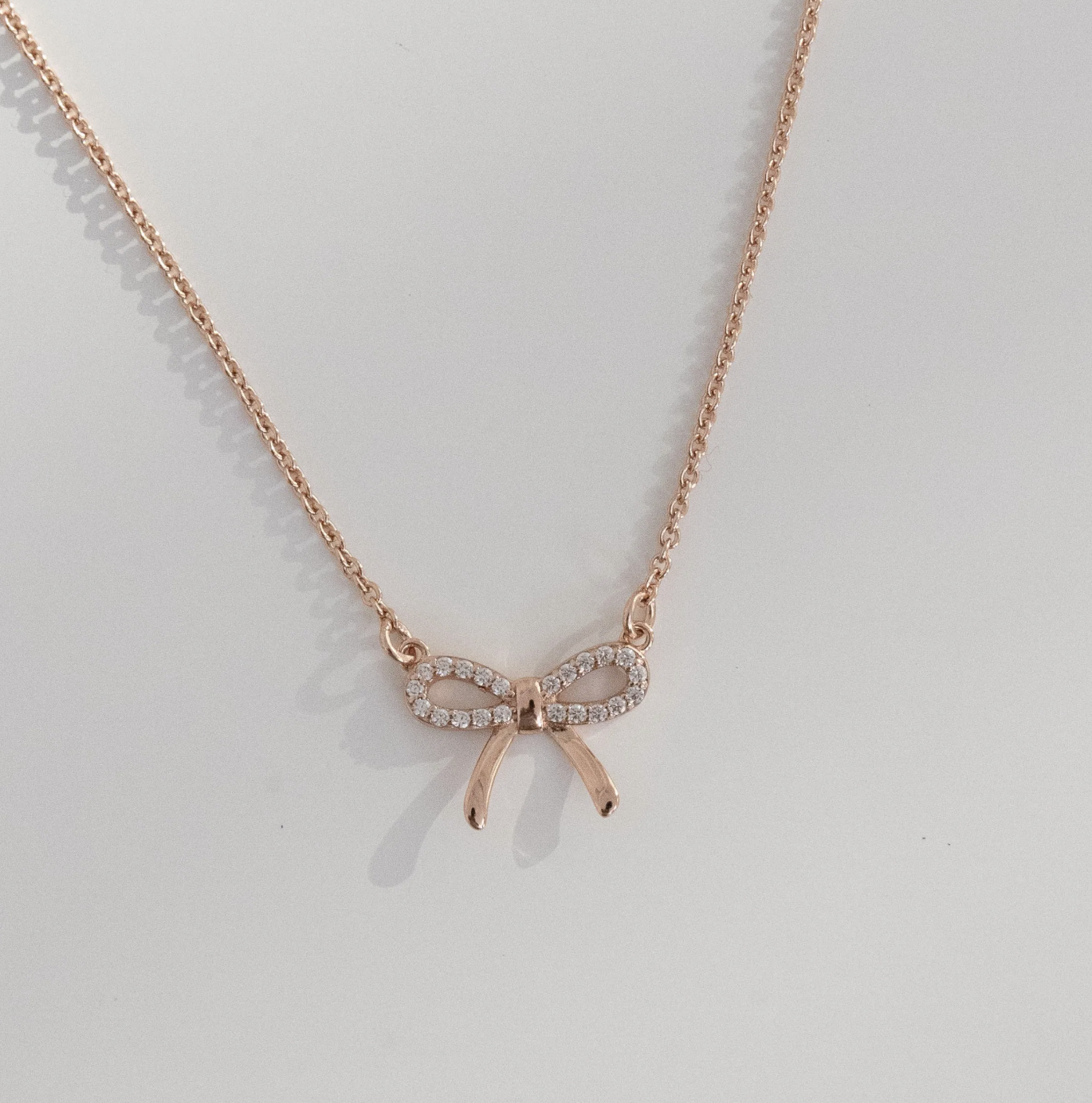 NŒUD PAPILLON 蝴蝶結吊墜單品展示