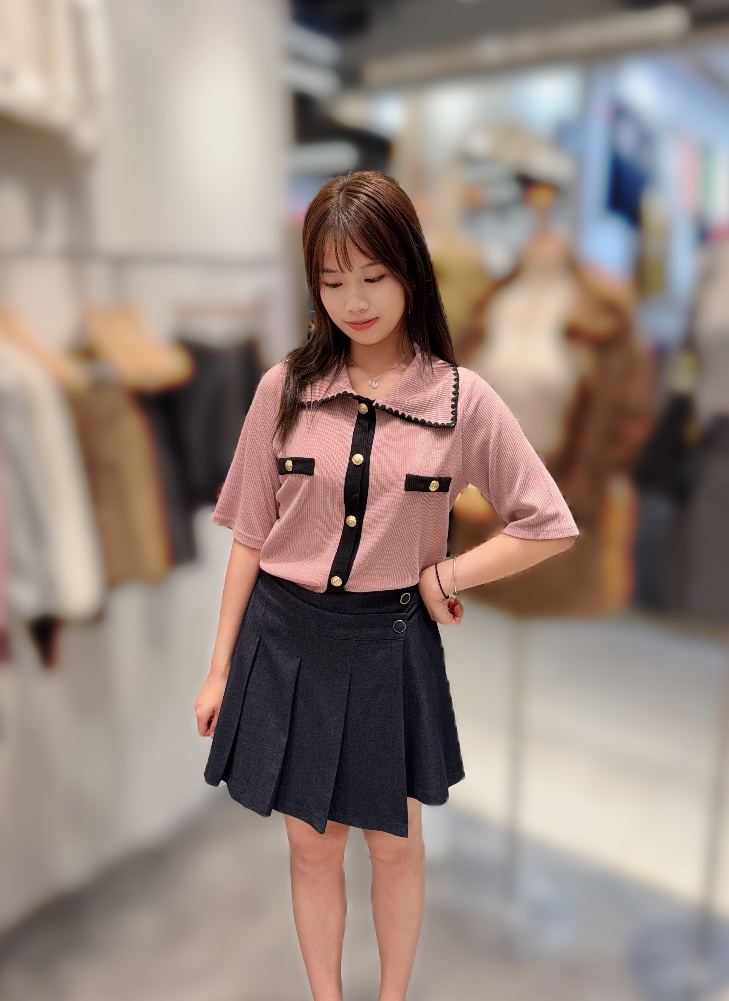 S25 胸38-50 長22 $419