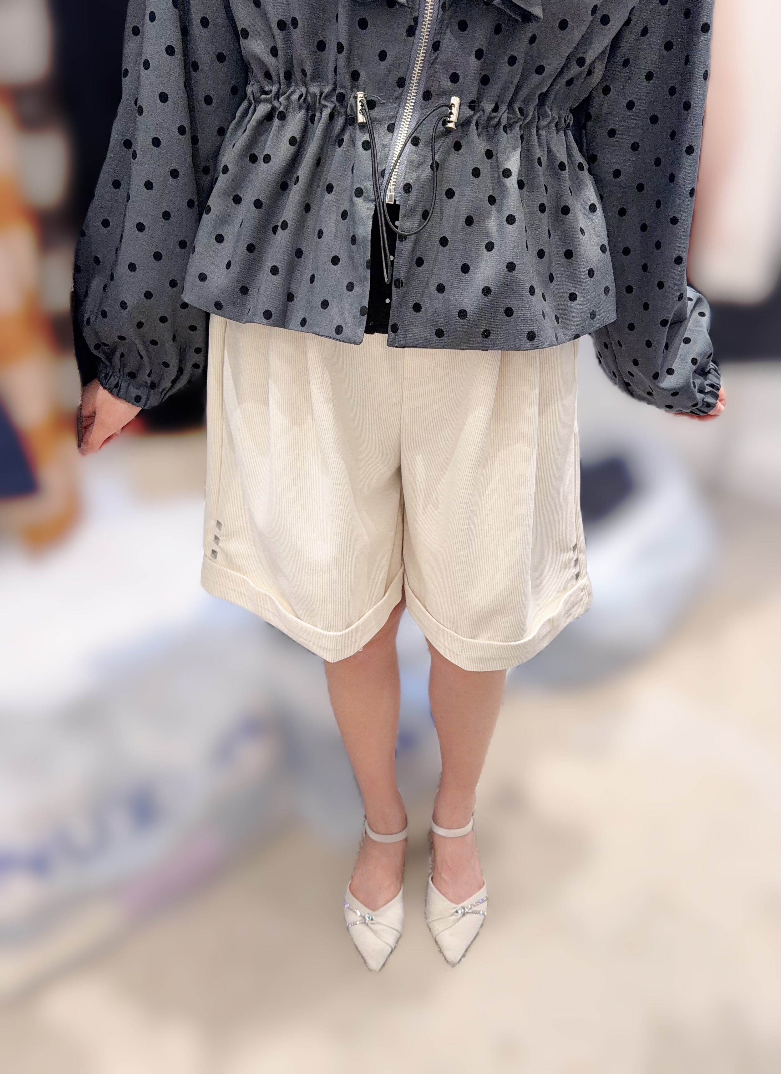SM12 腰24-39 HIP50 長19 $389