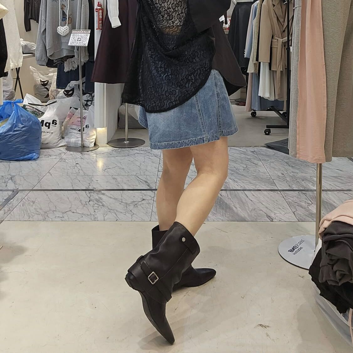 VV35 平頭短BOOTS（黑色）足碼
