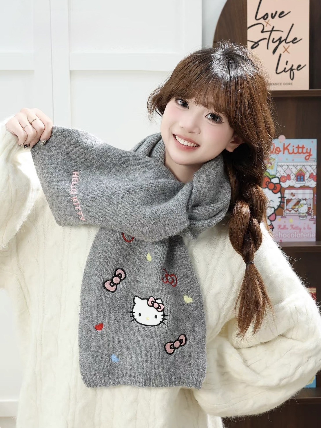正版授權 SANRIO 三麗鷗 HELLO KITTY 刺繡 針織 圍巾